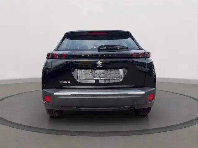 Peugeot 2008 view 4