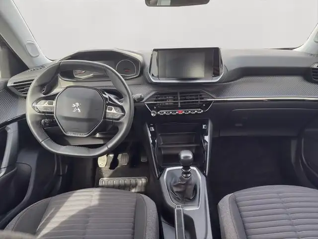 Peugeot 2008 view 10