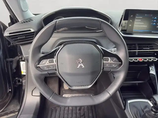 Peugeot 2008 view 13