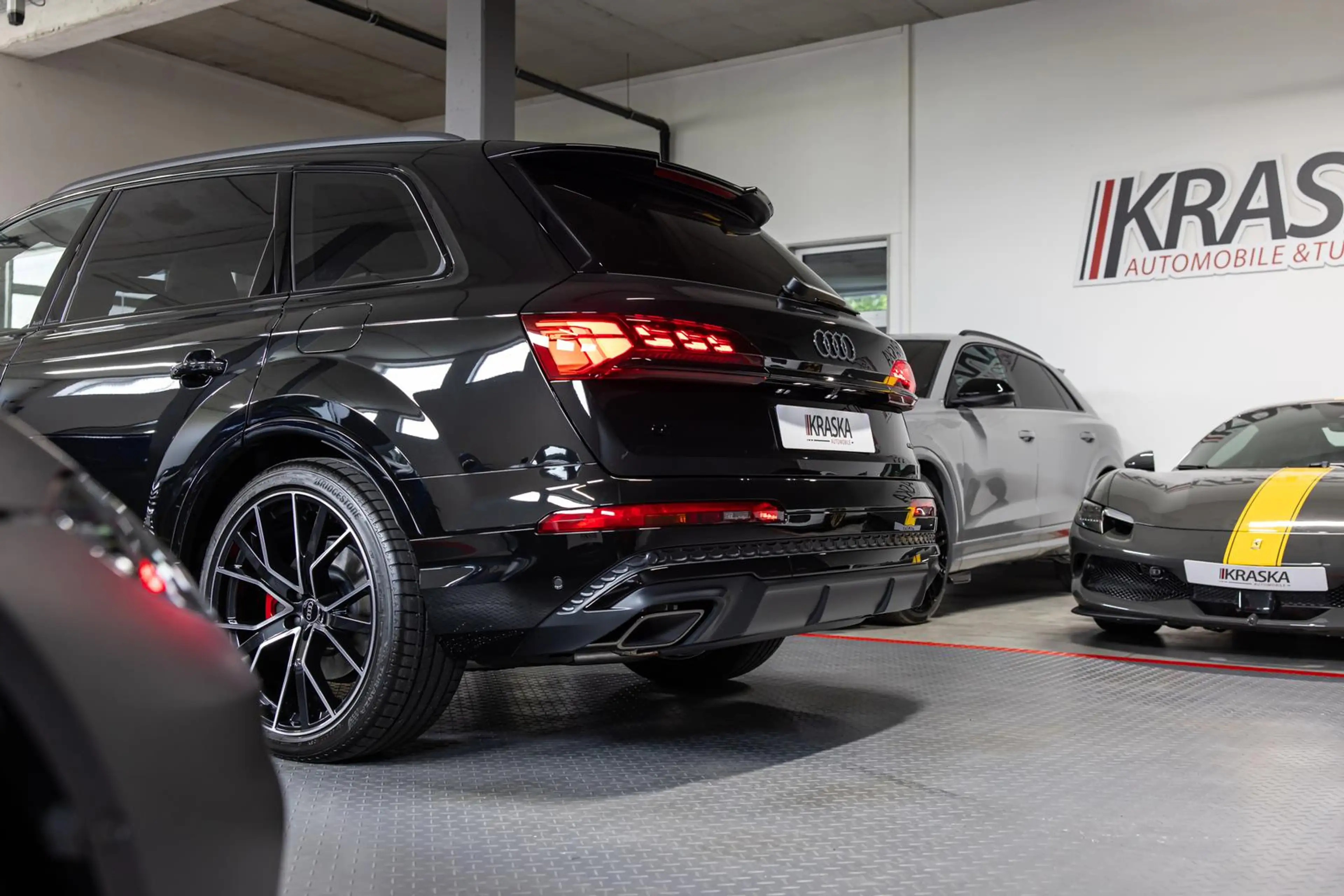 Audi Q7 60 TFSIe quattro S-line PANO B&O STHZ MASSAGE — photo 12