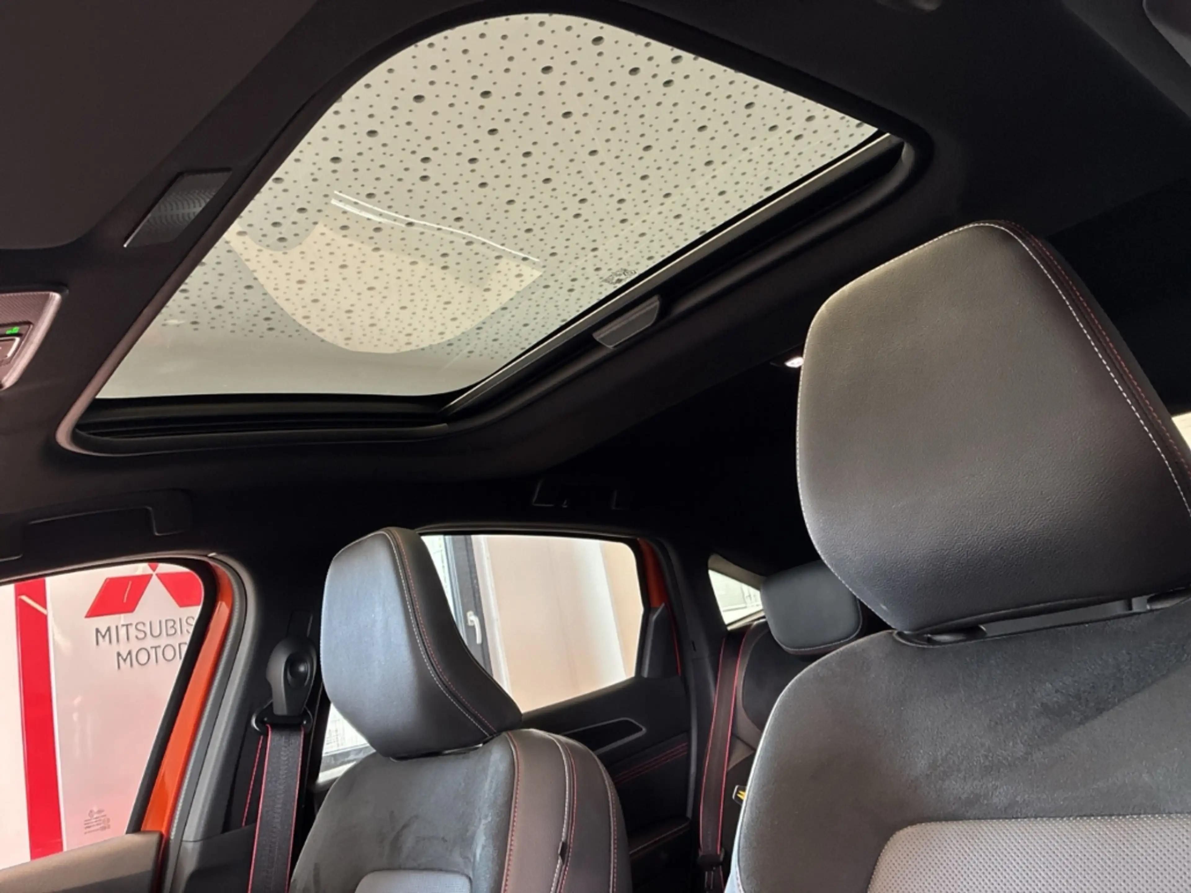 Renault Arkana 1.3 TCe 160 MH R.S. Line Bose AHK Navi Pano eSitze — photo 13
