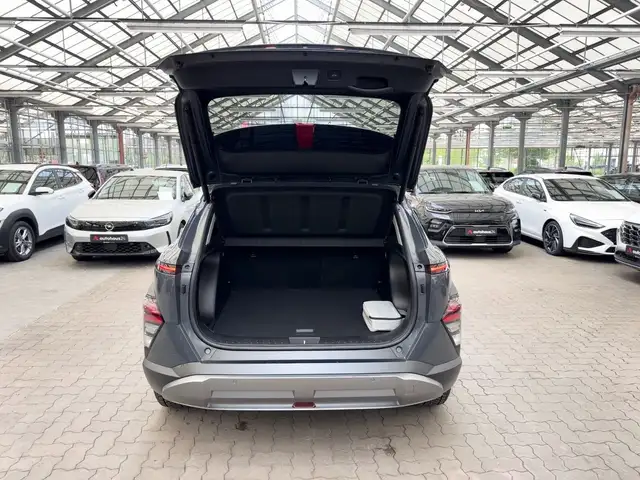 Hyundai Kona view 6