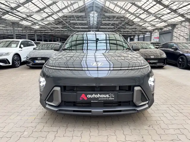 Hyundai Kona view 2