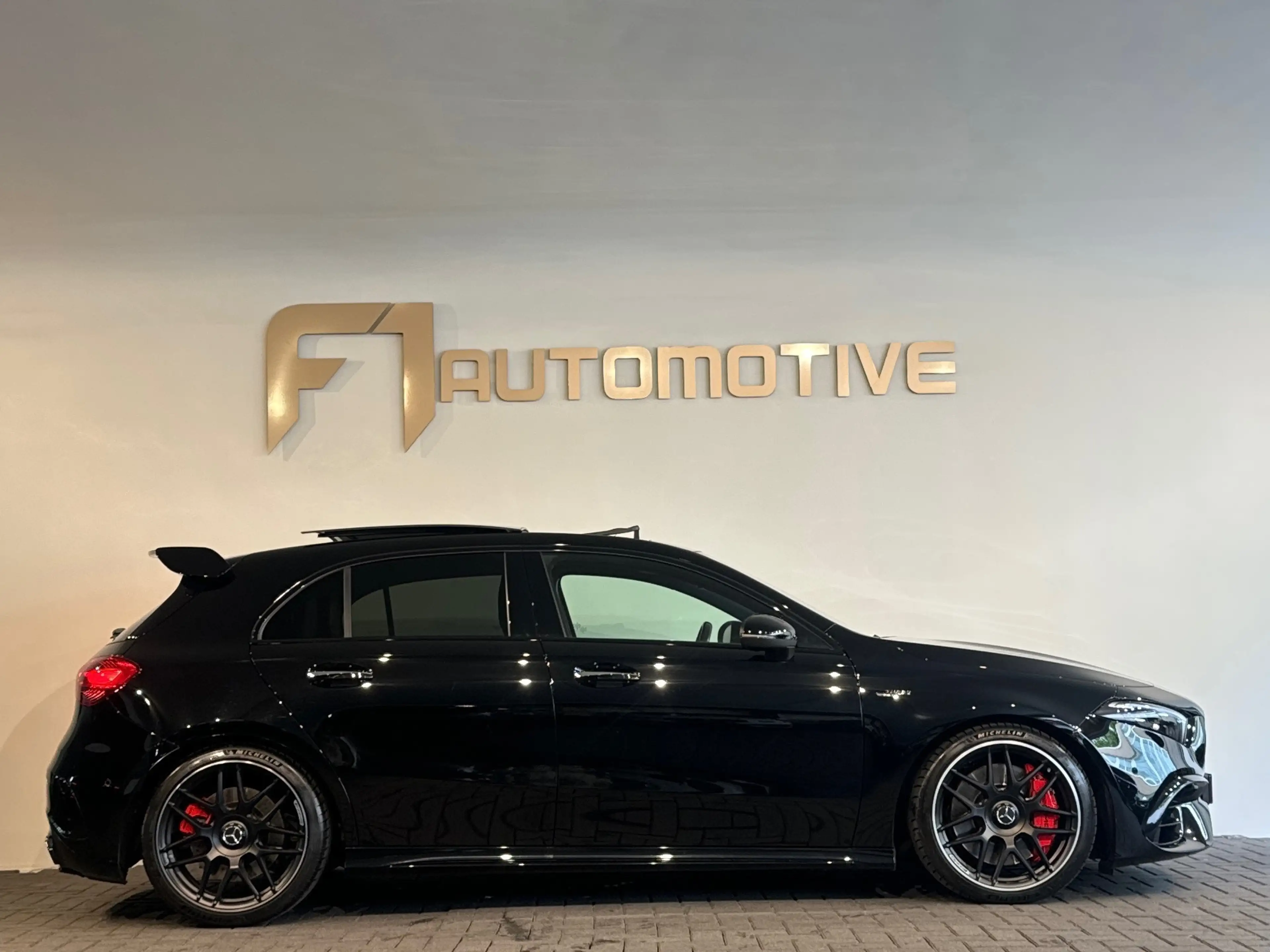 Mercedes-Benz A 45 AMG S 4Matic+ Pano|Kuip|Burmester — photo 12