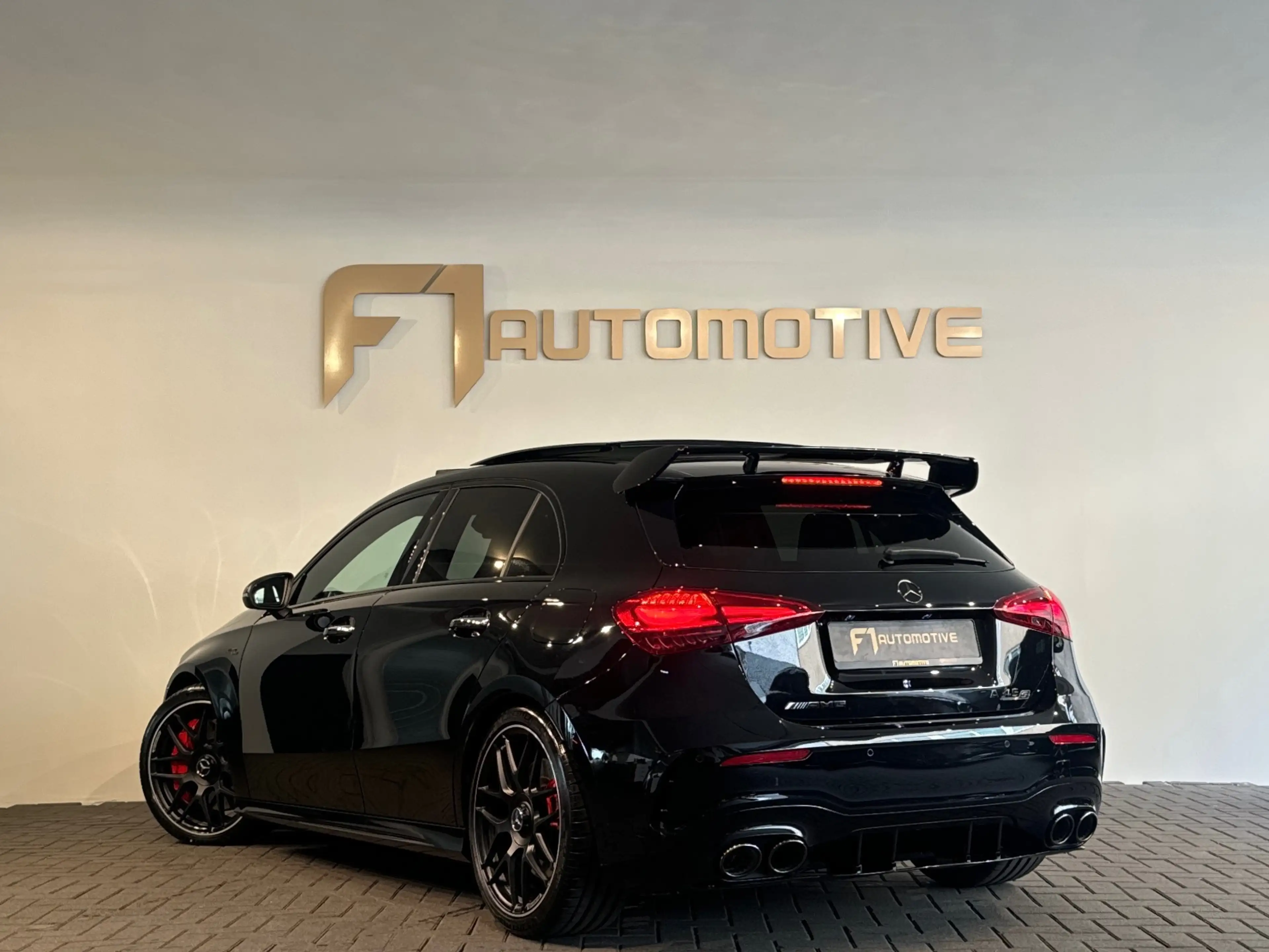 Mercedes-Benz A 45 AMG S 4Matic+ Pano|Kuip|Burmester — photo 8