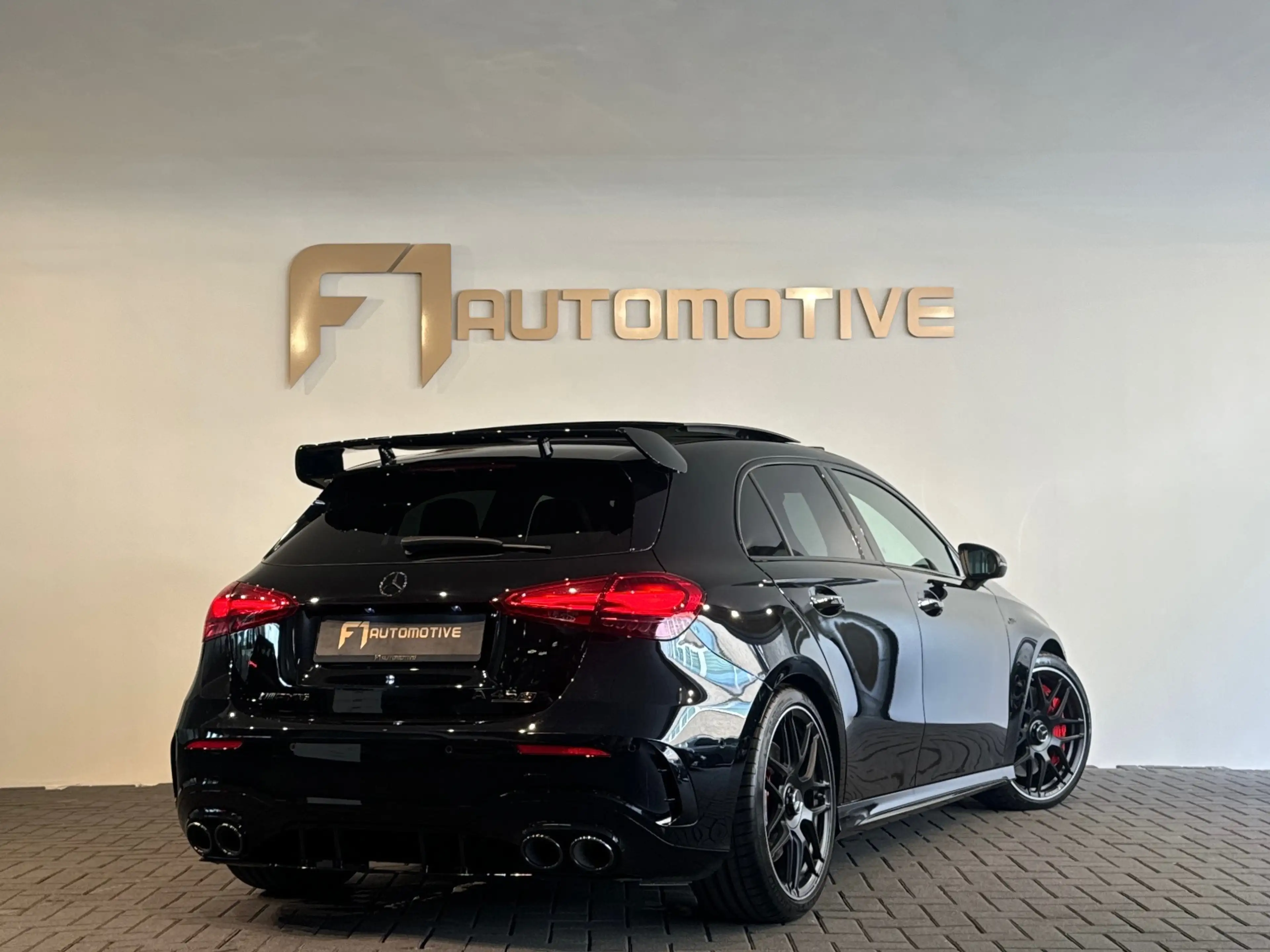 Mercedes-Benz A 45 AMG S 4Matic+ Pano|Kuip|Burmester — photo 3