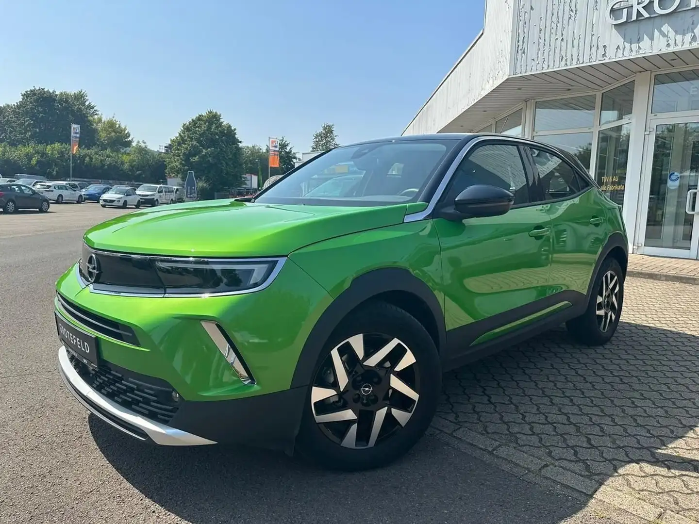 Opel Mokka-E Elegance + Navi + Rückfahrkamera Grün - 2