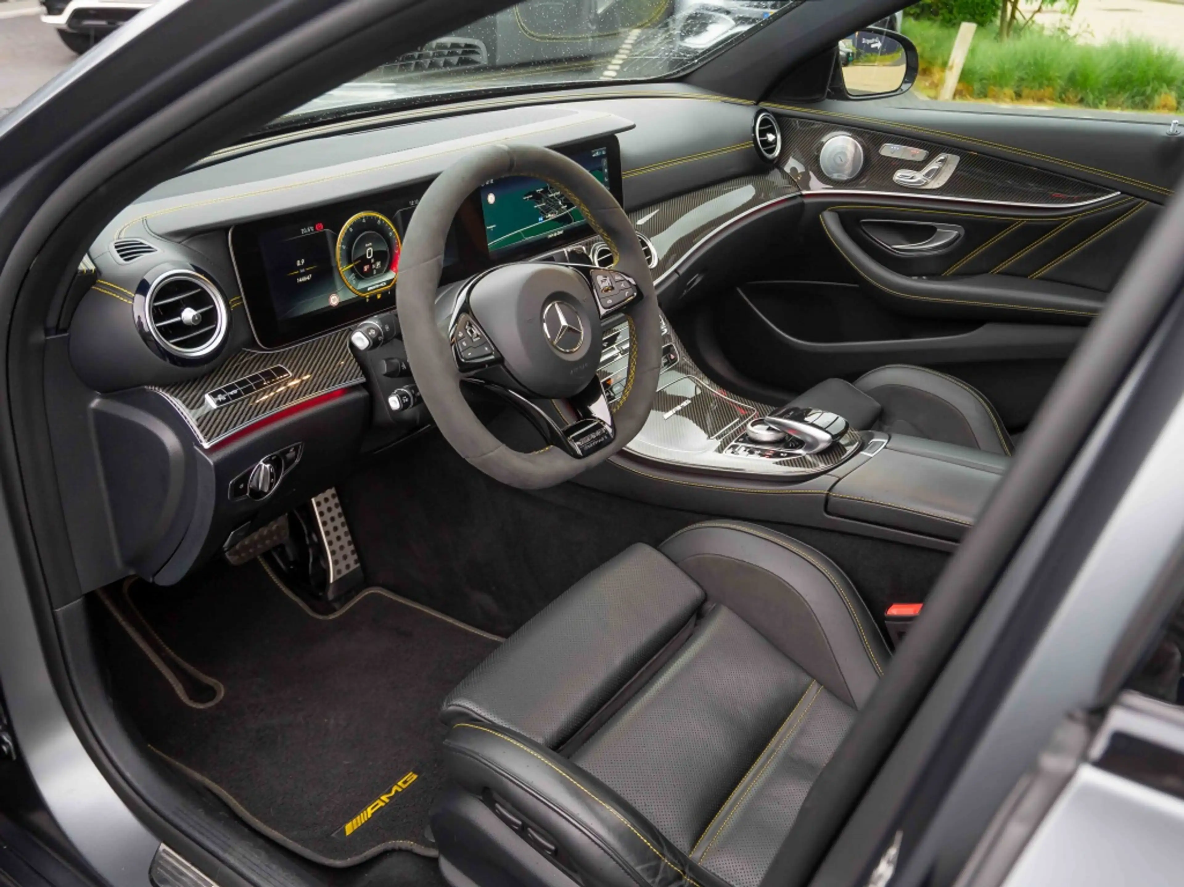 Mercedes-Benz E 63 AMG E S 4Matic+ Edition 1 | AMG Perfomance stoelen | P — photo 3