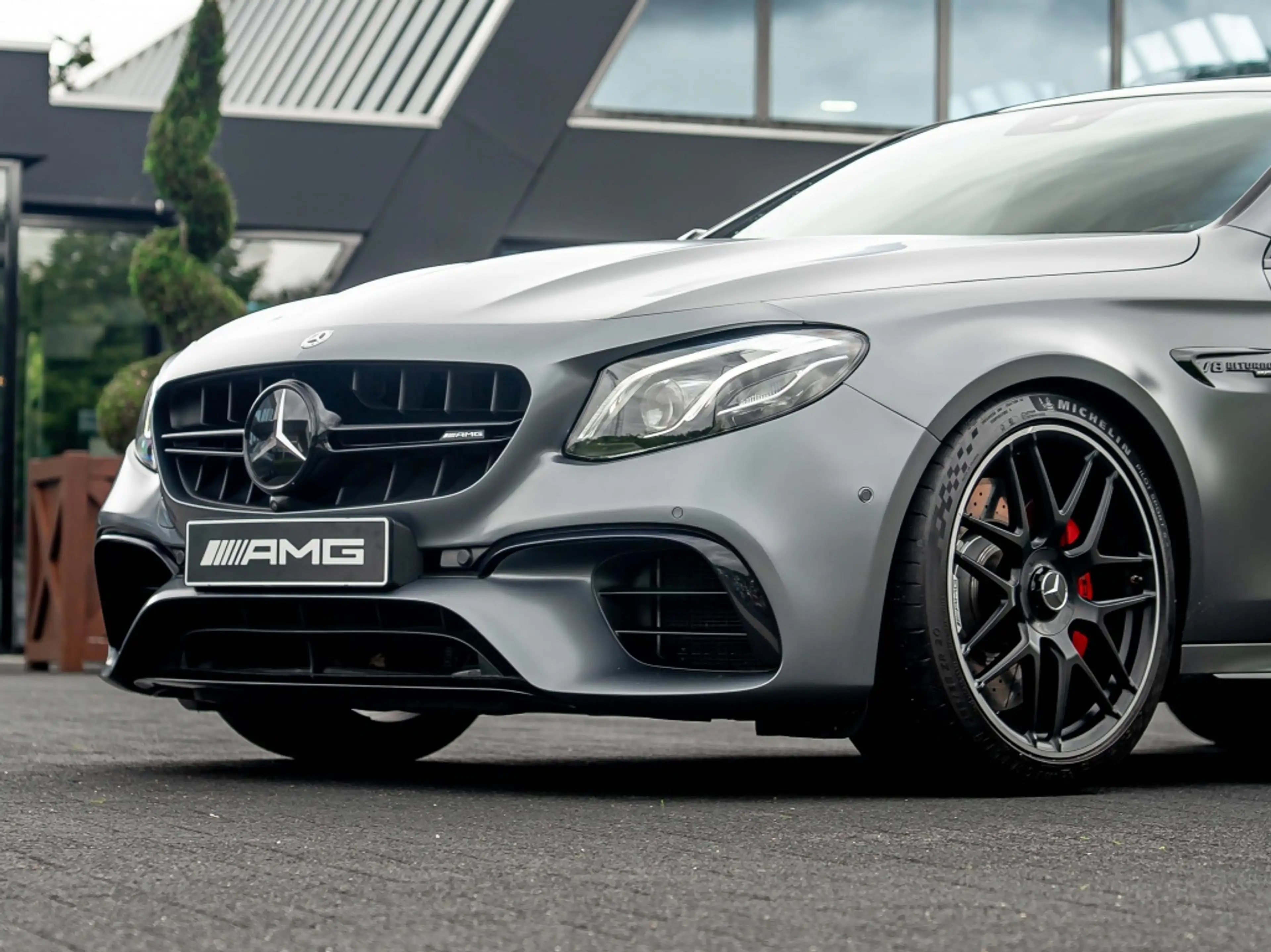 Mercedes-Benz E 63 AMG E S 4Matic+ Edition 1 | AMG Perfomance stoelen | P — photo 13