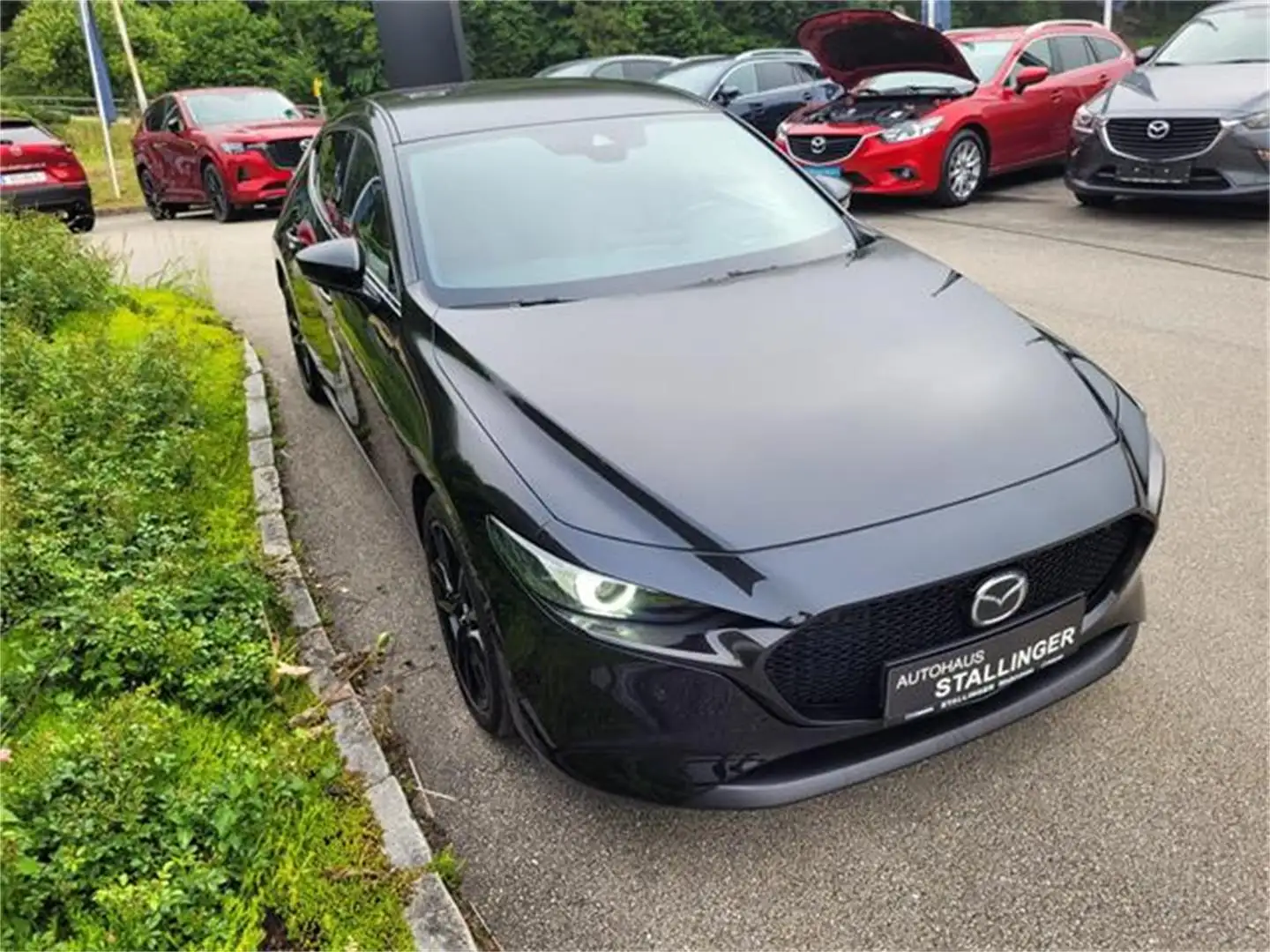 Mazda 3 Skyactiv-X180 GT+/SO/PR-R/TE Schwarz - 2