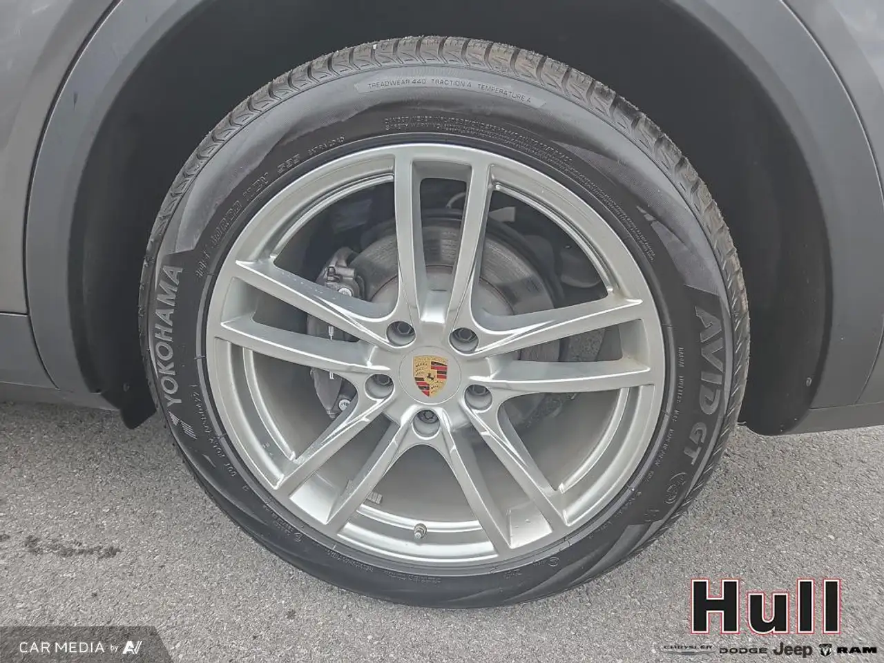 Porsche Cayenne снимка Porsche Cayenne