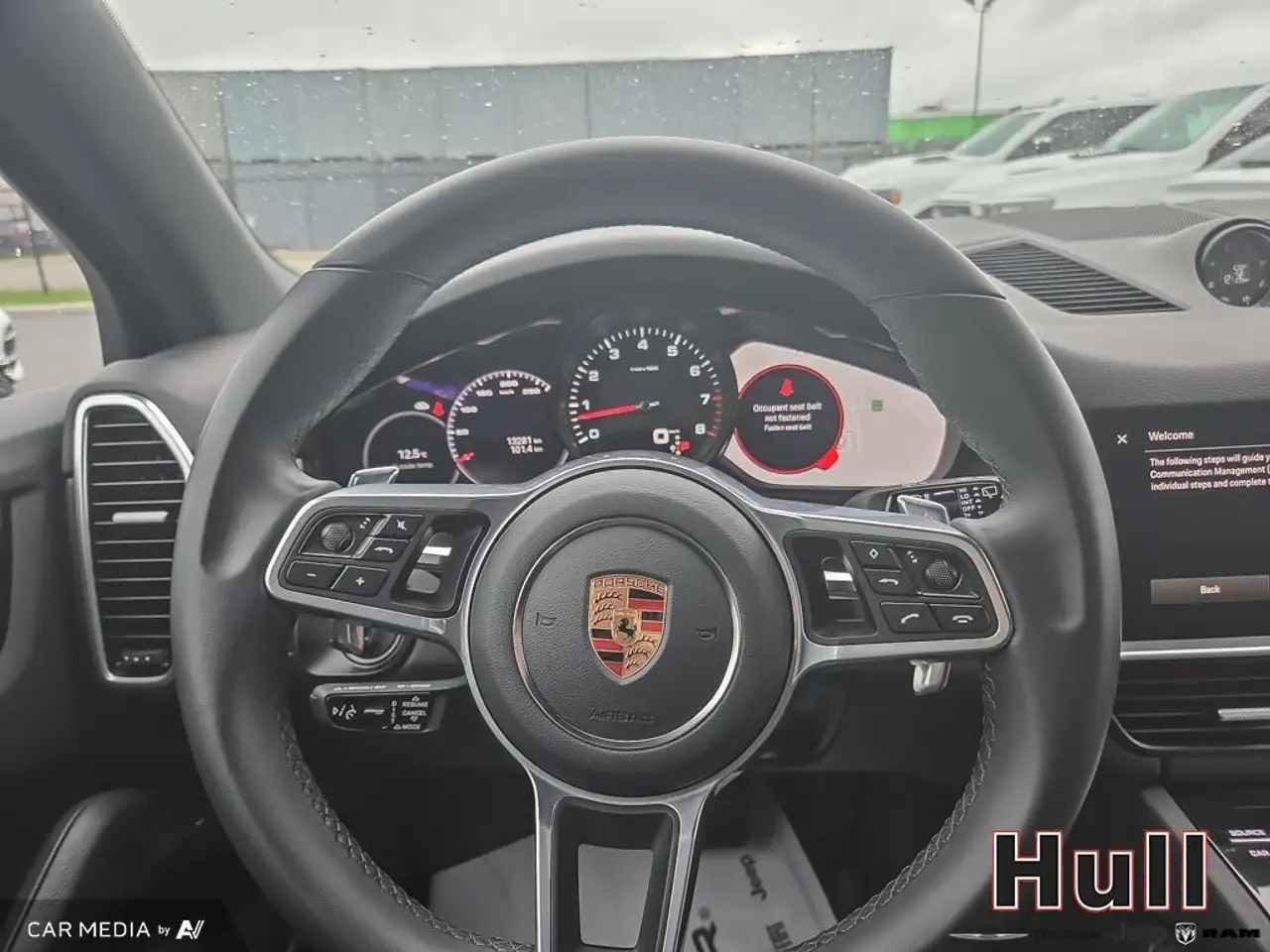 Porsche Cayenne снимка Porsche Cayenne