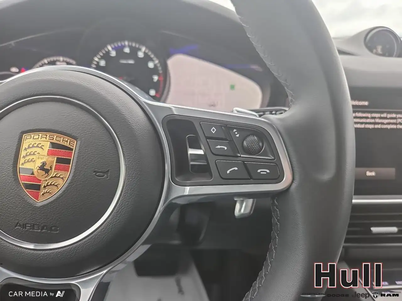 Porsche Cayenne снимка Porsche Cayenne