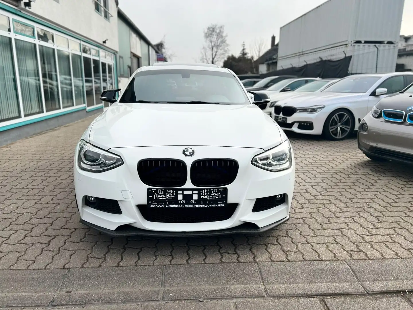 BMW 118 i M SPORT PAKET/ M-PERFORMANCE/S.DACH/BiXENON Weiß - 2