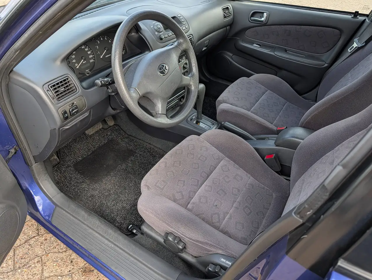 Toyota Corolla 1.6 linea sol(E11)erst 73400 KM, Automatik,Klima,el.FH,ZV, Rentnerdamengaragenfzg., Tüv neu bis 09/2028, foto 11