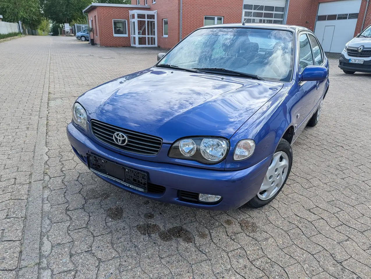 Toyota Corolla 1.6 linea sol(E11)erst 73400 KM, Automatik,Klima,el.FH,ZV, Rentnerdamengaragenfzg., Tüv neu bis 09/2028, foto 2