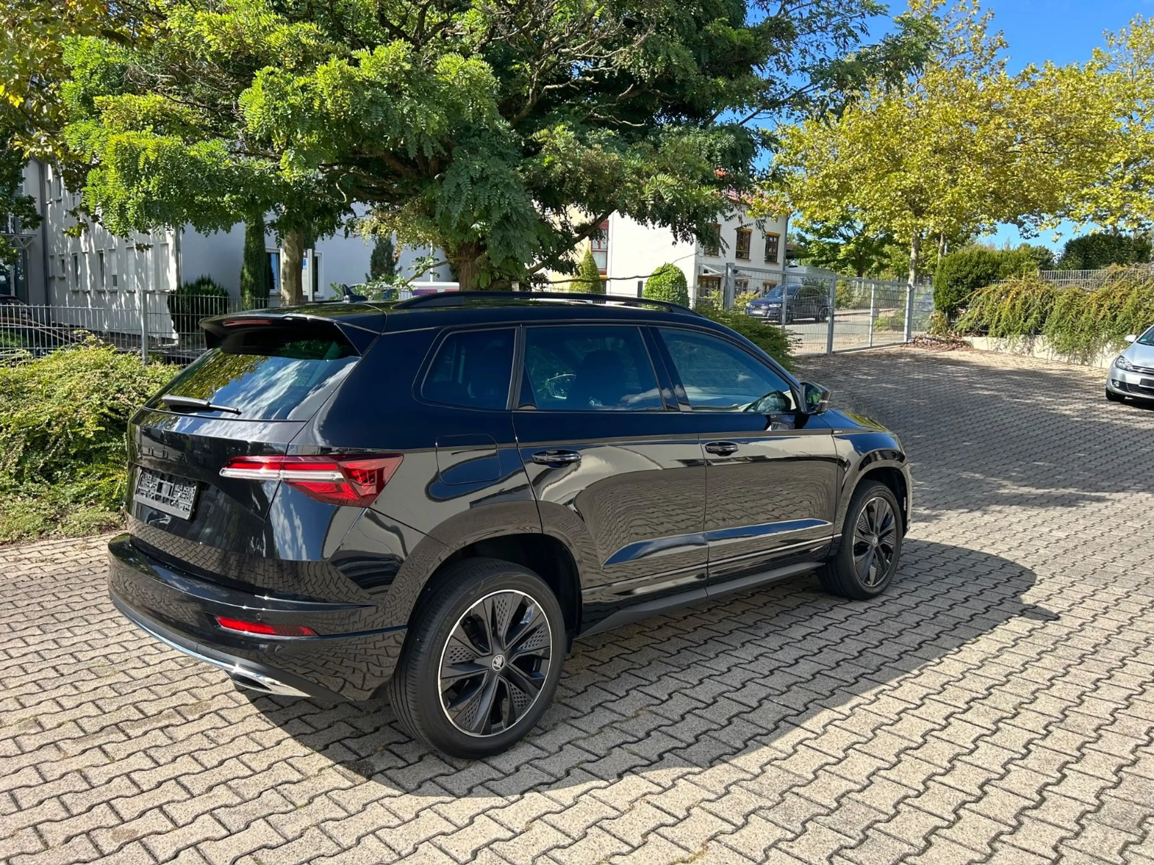 Skoda Karoq 2.0 TDI DSG Sportline — photo 4