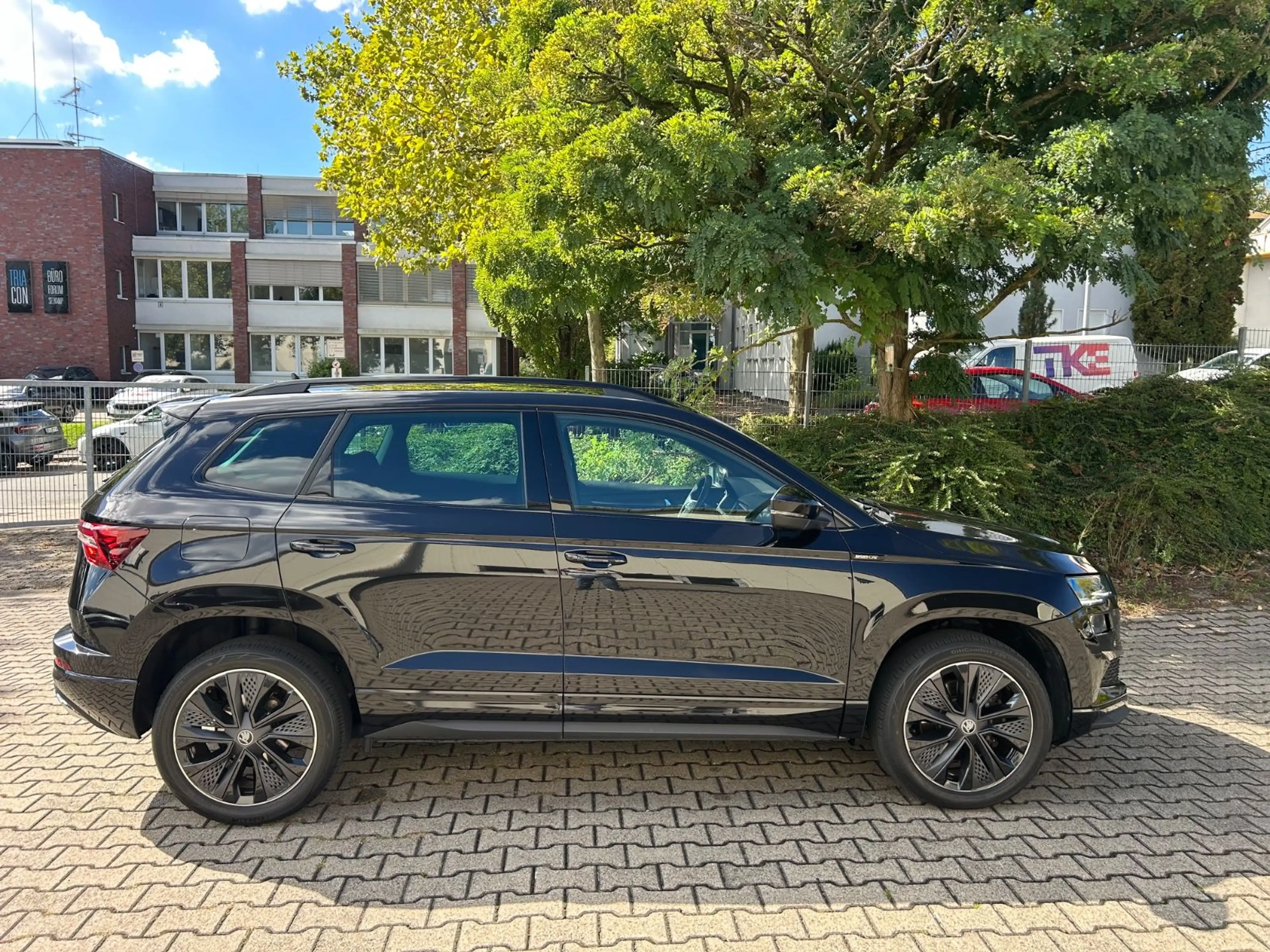 Skoda Karoq 2.0 TDI DSG Sportline — photo 7