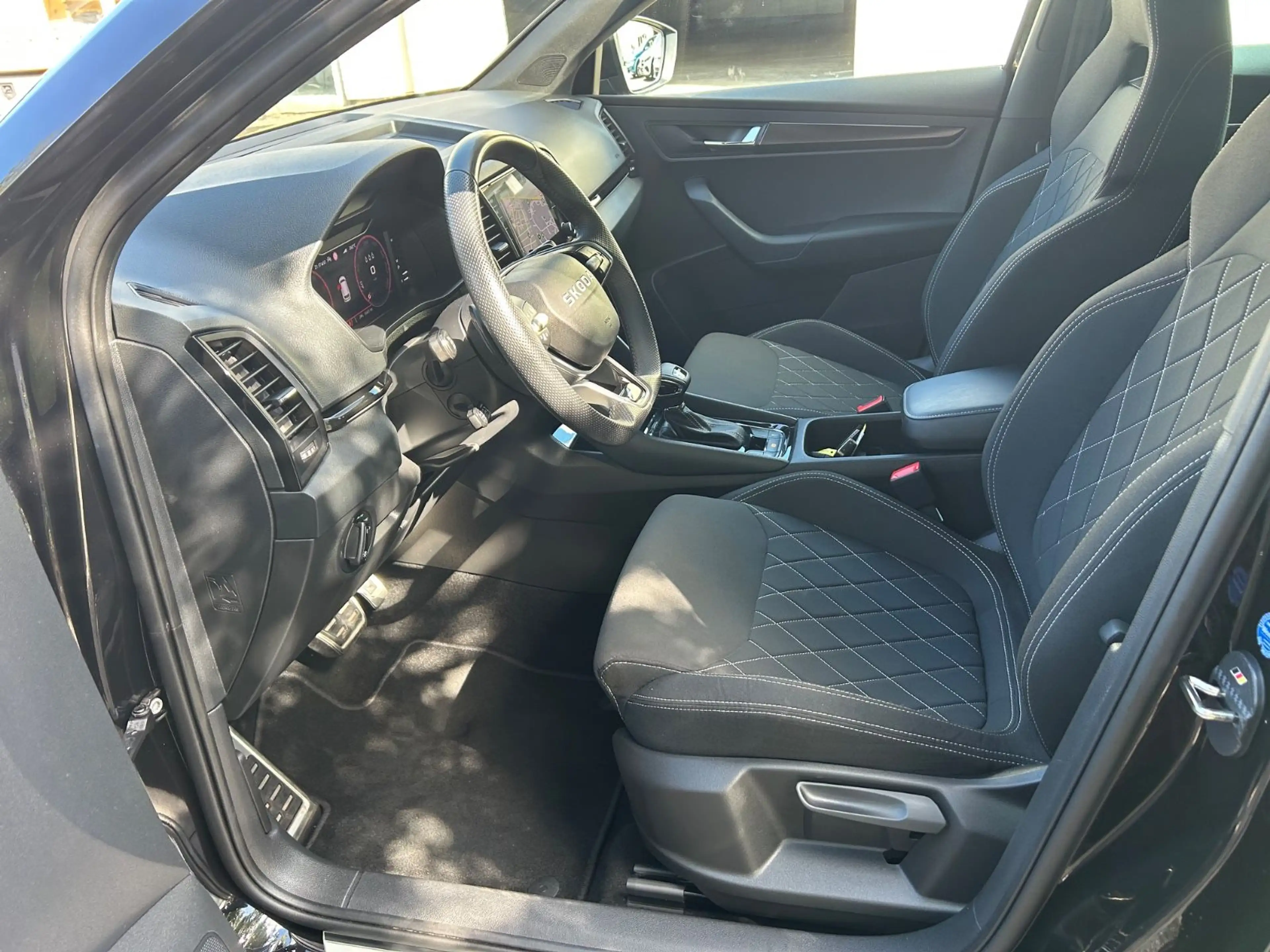 Skoda Karoq 2.0 TDI DSG Sportline — photo 17