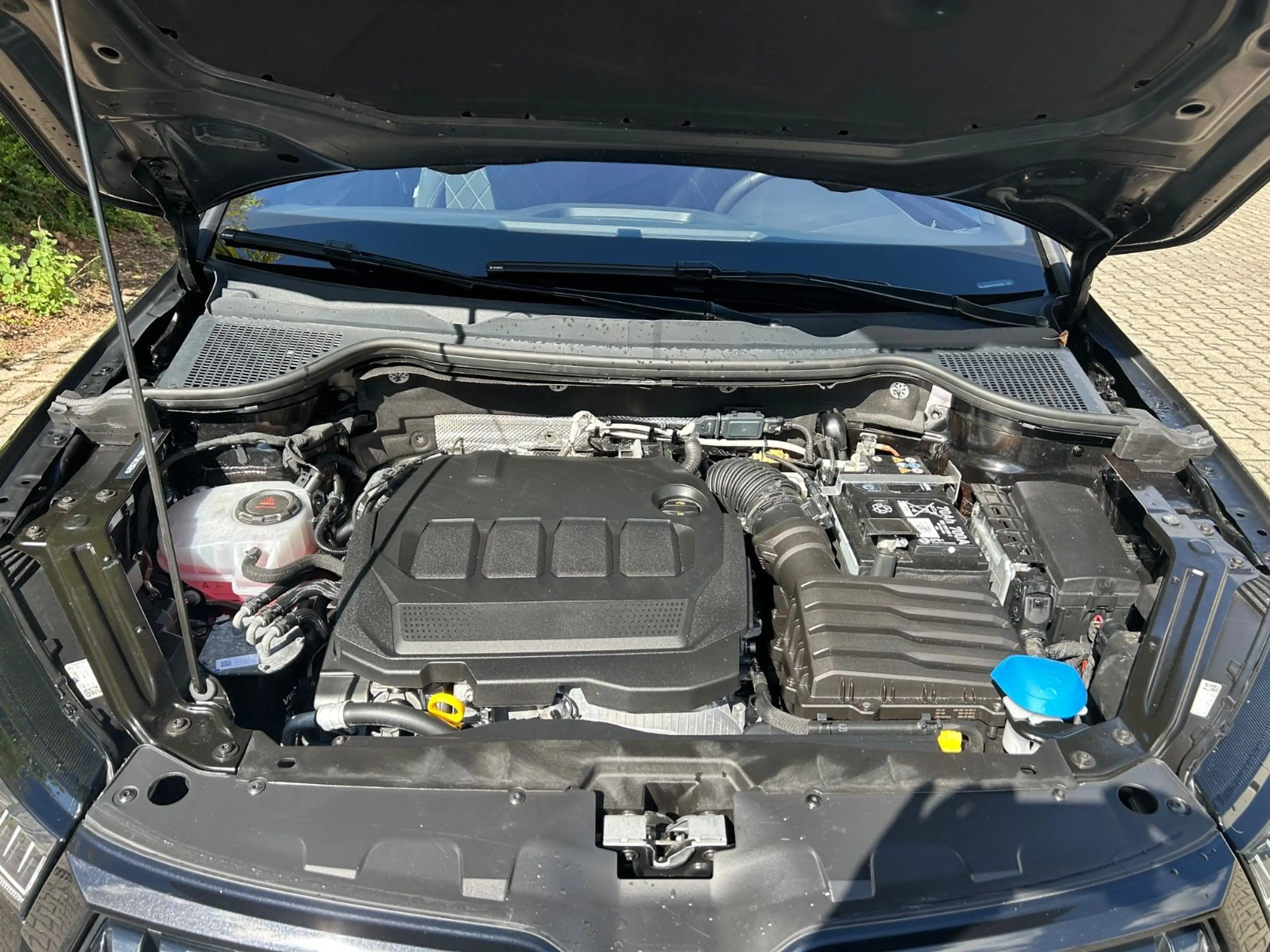 Skoda Karoq 2.0 TDI DSG Sportline — photo 15