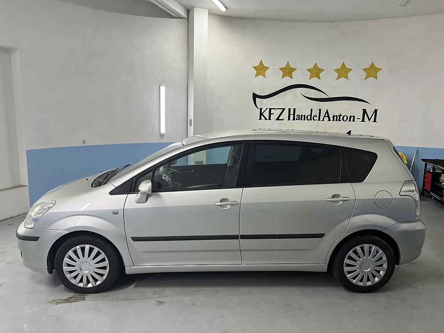 Toyota Corolla Verso 2,2 D-4D 135 Linea Sol Ds. * SOFORT FINANZIERUN... Grau - 2