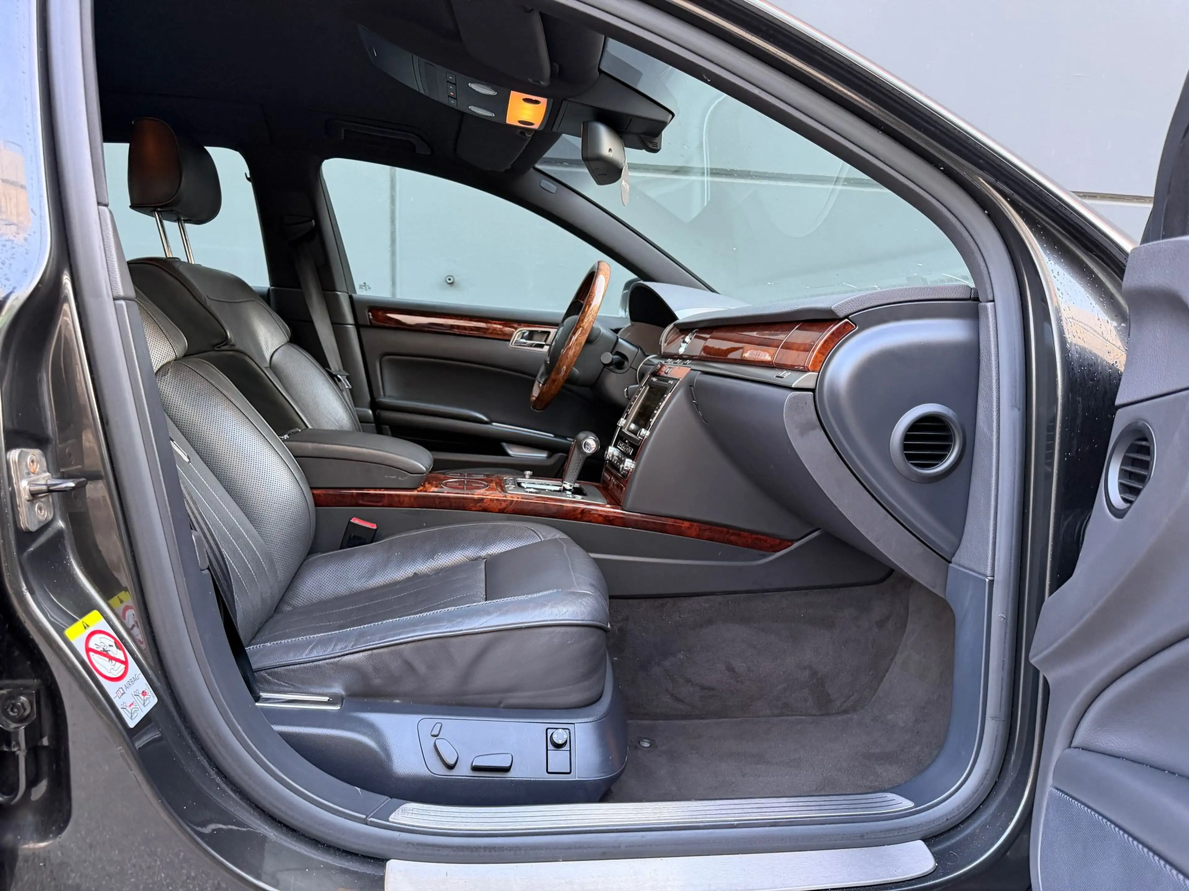 Volkswagen Phaeton 3.0 TDI*VOLL*NAVI*XENON*LEDER*KLIMA*KREDIT MÖGLIC — photo 9