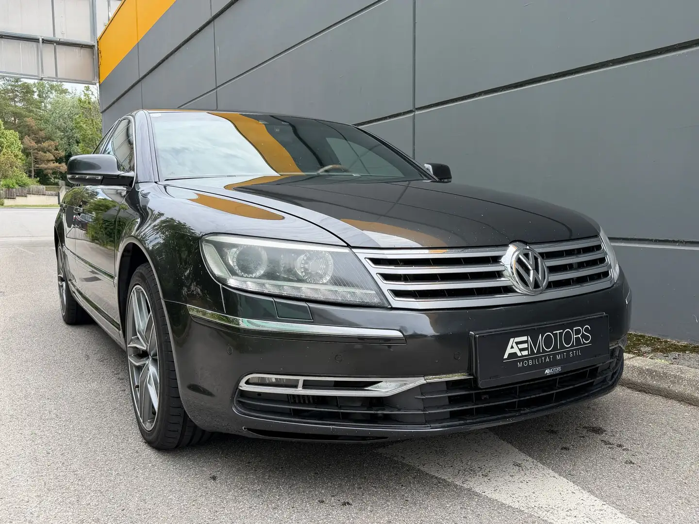 Volkswagen Phaeton 3.0 TDI*VOLL*NAVI*XENON*LEDER*KLIMA*KREDIT MÖGLIC Grau - 1