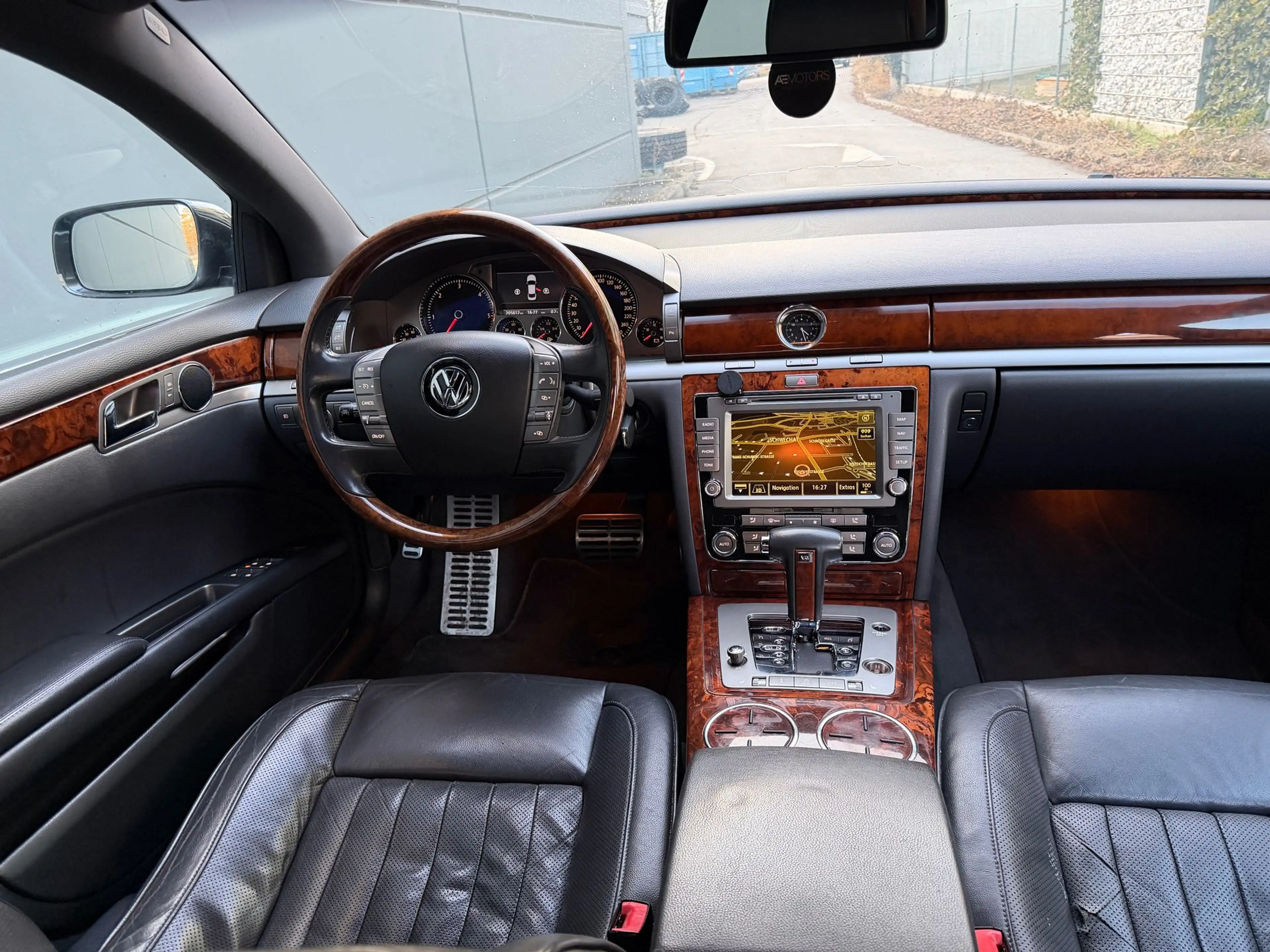 Volkswagen Phaeton 3.0 TDI*VOLL*NAVI*XENON*LEDER*KLIMA*KREDIT MÖGLIC — photo 7