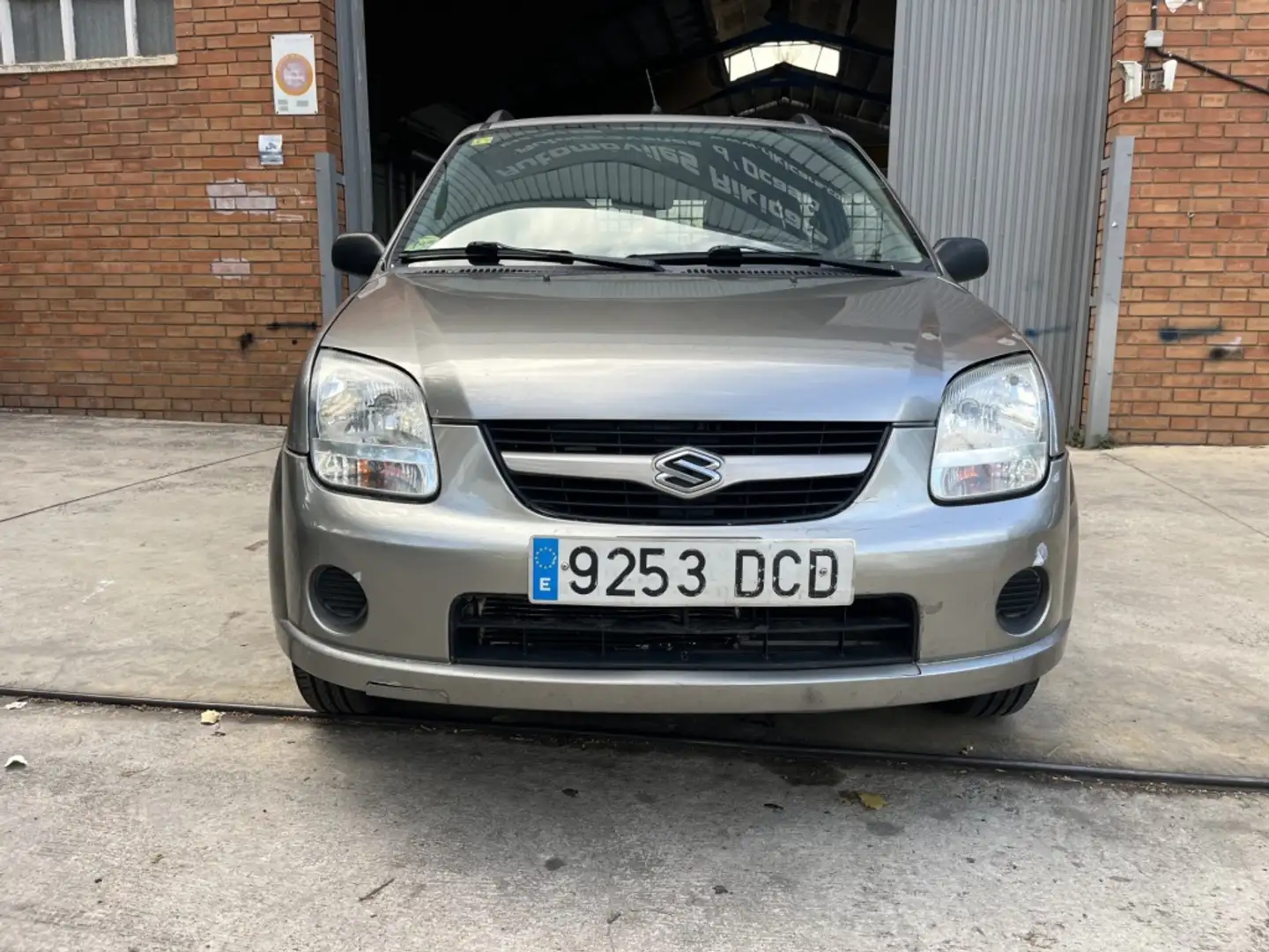 Suzuki Ignis 1.3 2WD Plateado - 2