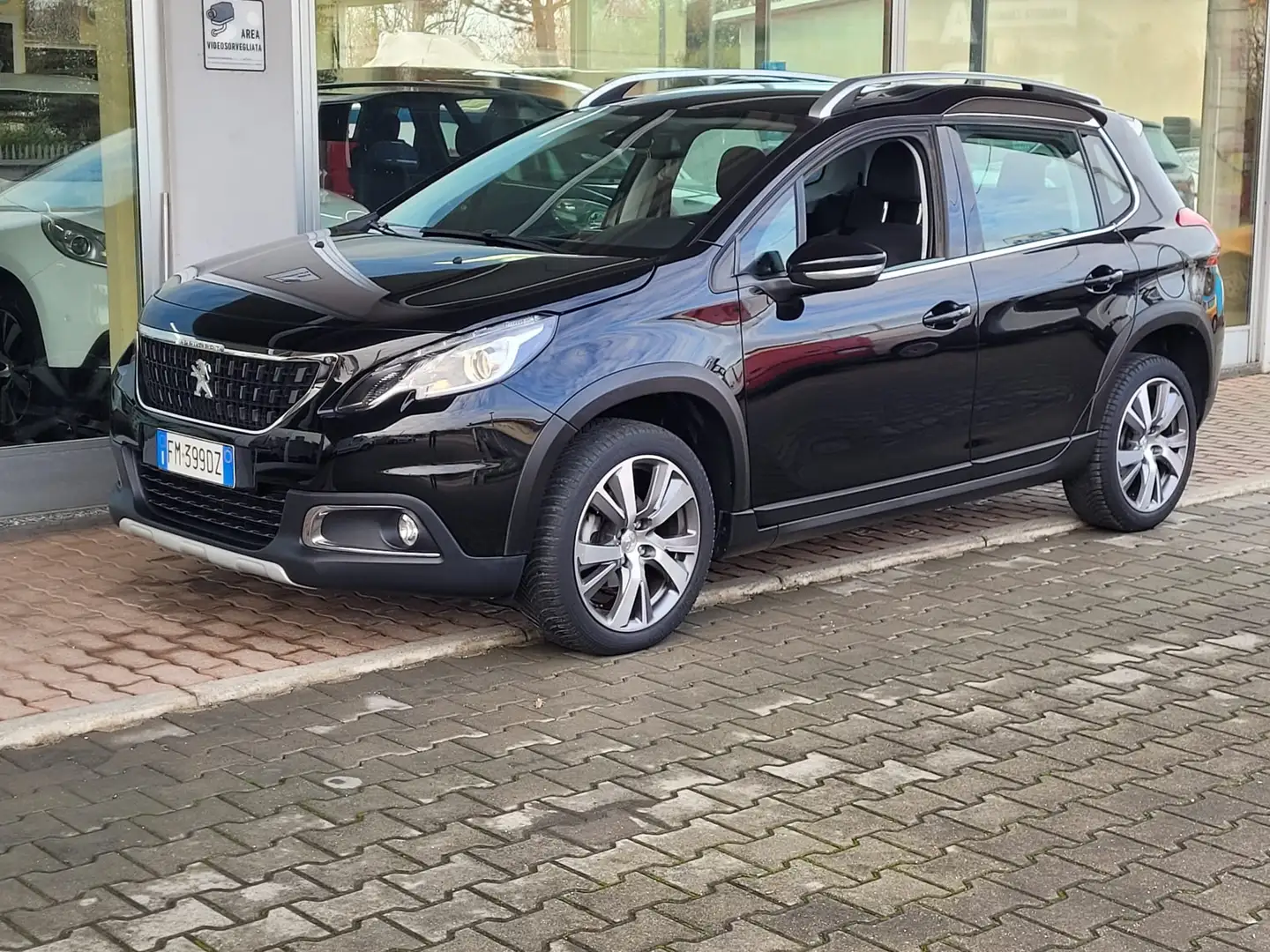 Peugeot 2008 2008 1.6 bluehdi Allure 100cv my16 Noir - 2