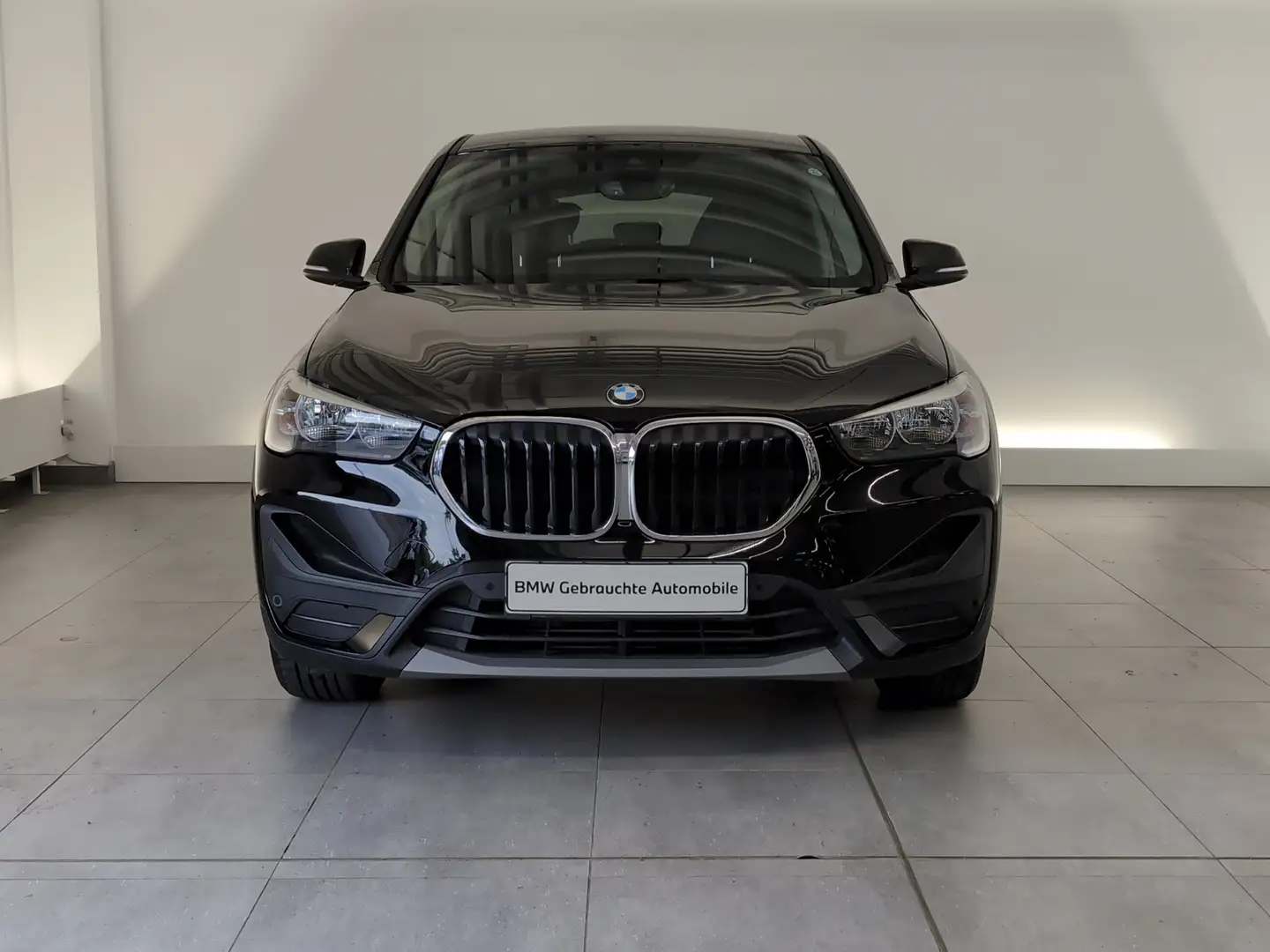 BMW X1 sDrive18i DAB/PDC/SHZ DAB/PDC/SHZ Schwarz - 2