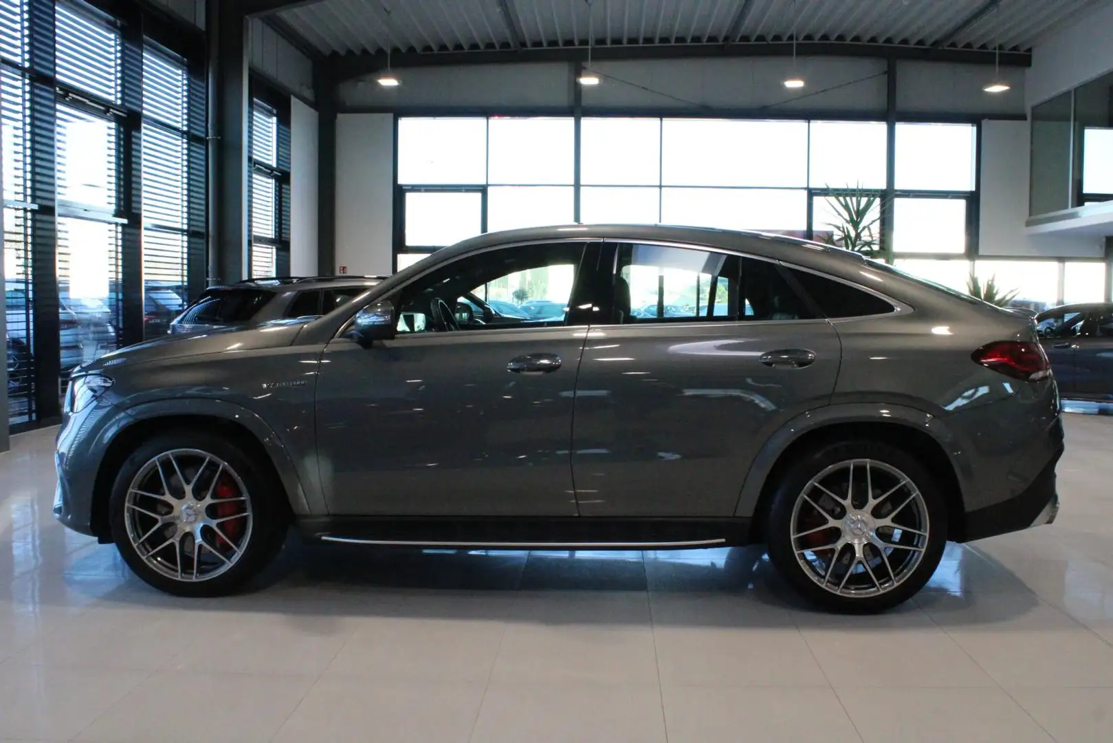 Mercedes-Benz GLE 63 AMG GLE 63 S AMG Coupe 4Matic*AMG*1 Jahr Garantie von Gris - 2