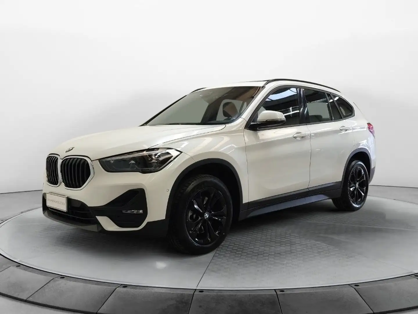 BMW X1 sDrive18d Business Advantage Bianco - 1