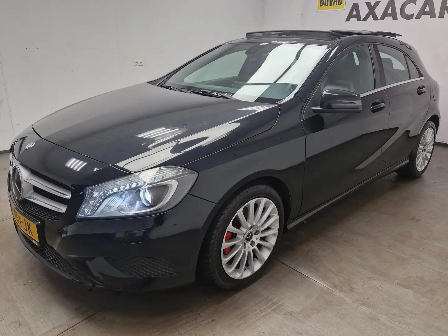 Mercedes-Benz A 180 Prestige PANAROMA DAK ! GARANTIE ! 6 BAK ! Zwart - 2