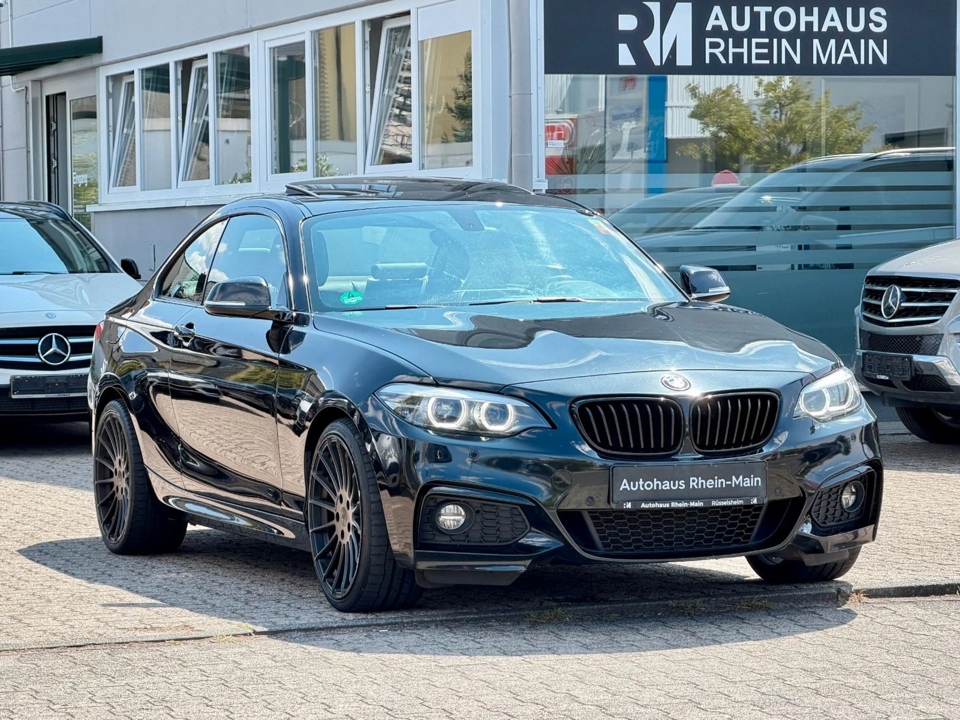 BMW 230 i Coupé M Sport*GsDH*Memory*Cam*Nav*LED