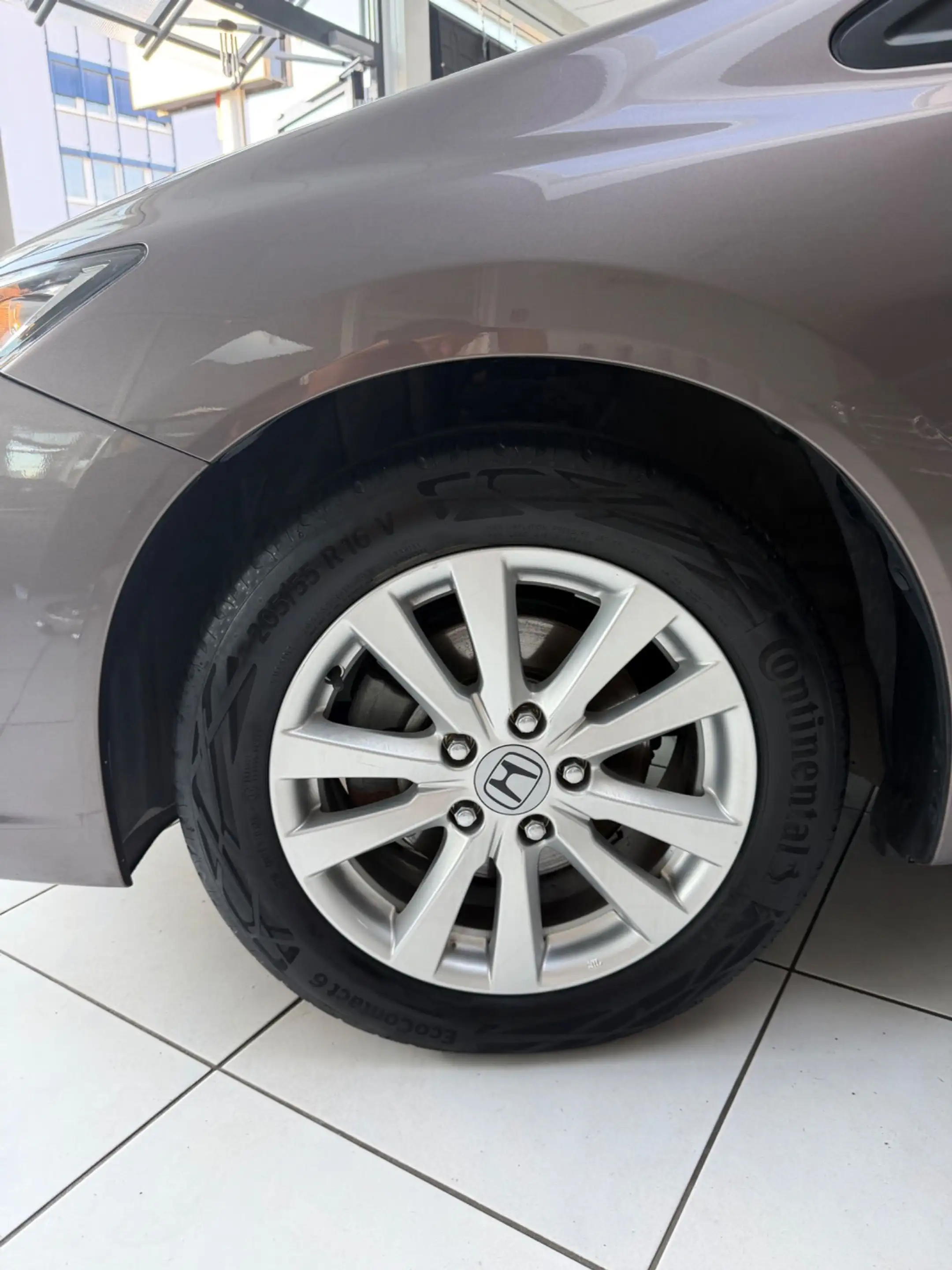 Honda Civic Limousine 1.8 Comfort 1HAND TOP KLIMAAUTO. PDC — photo 4