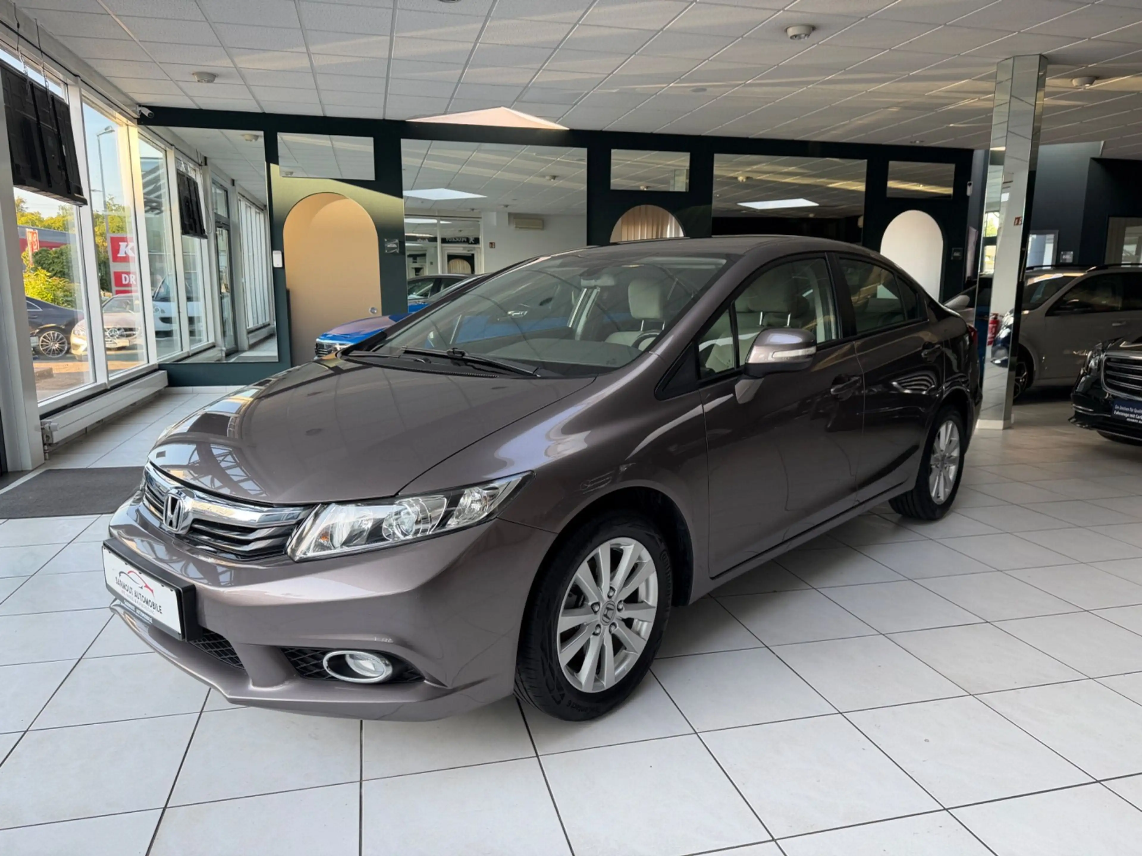 Honda Civic Limousine 1.8 Comfort 1HAND TOP KLIMAAUTO. PDC