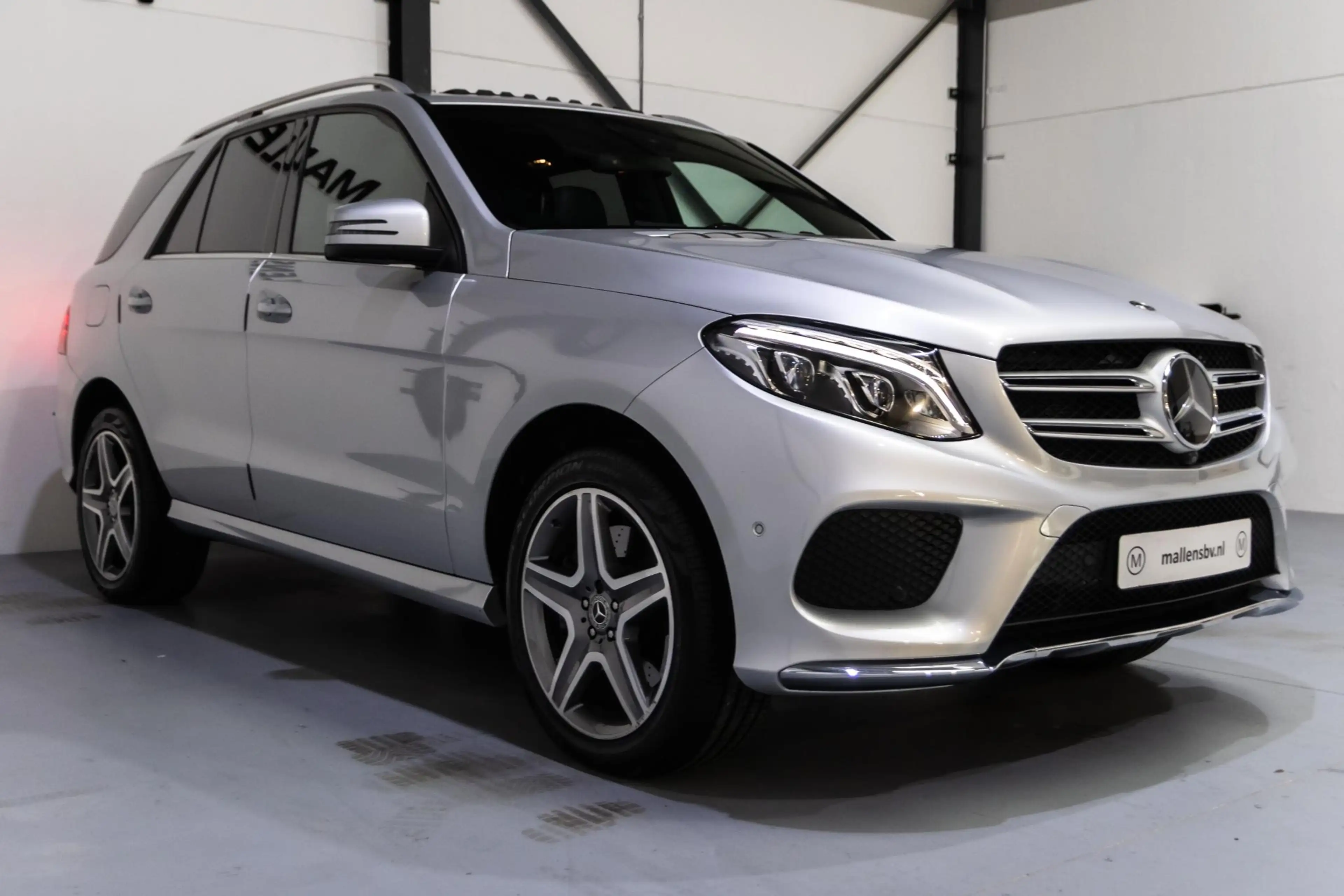 Mercedes-Benz GLE 400 4MATIC AMG Sport Edition SCHUIFDAK/MEMORY/SOFTCLOS — photo 41