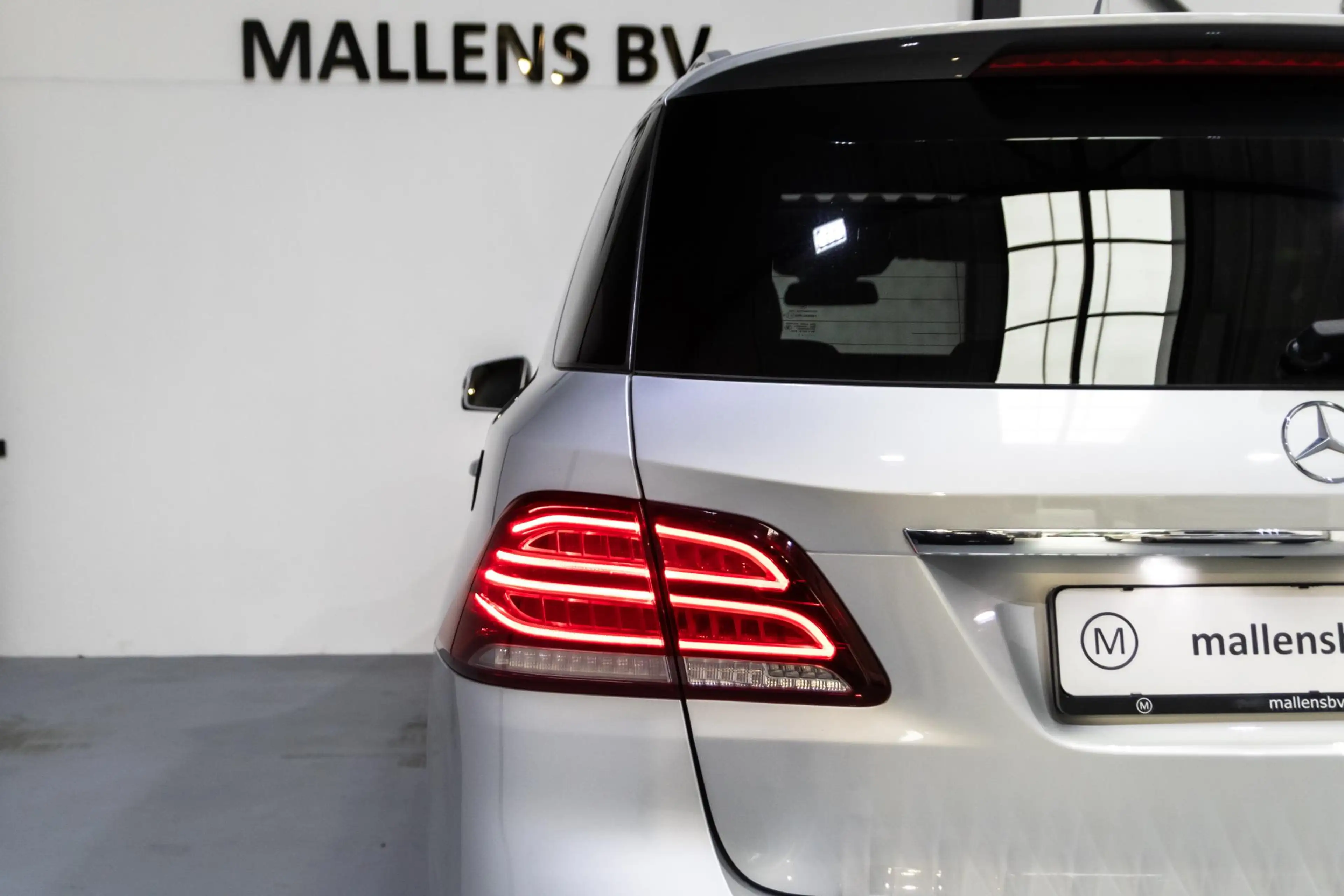 Mercedes-Benz GLE 400 4MATIC AMG Sport Edition SCHUIFDAK/MEMORY/SOFTCLOS — photo 37