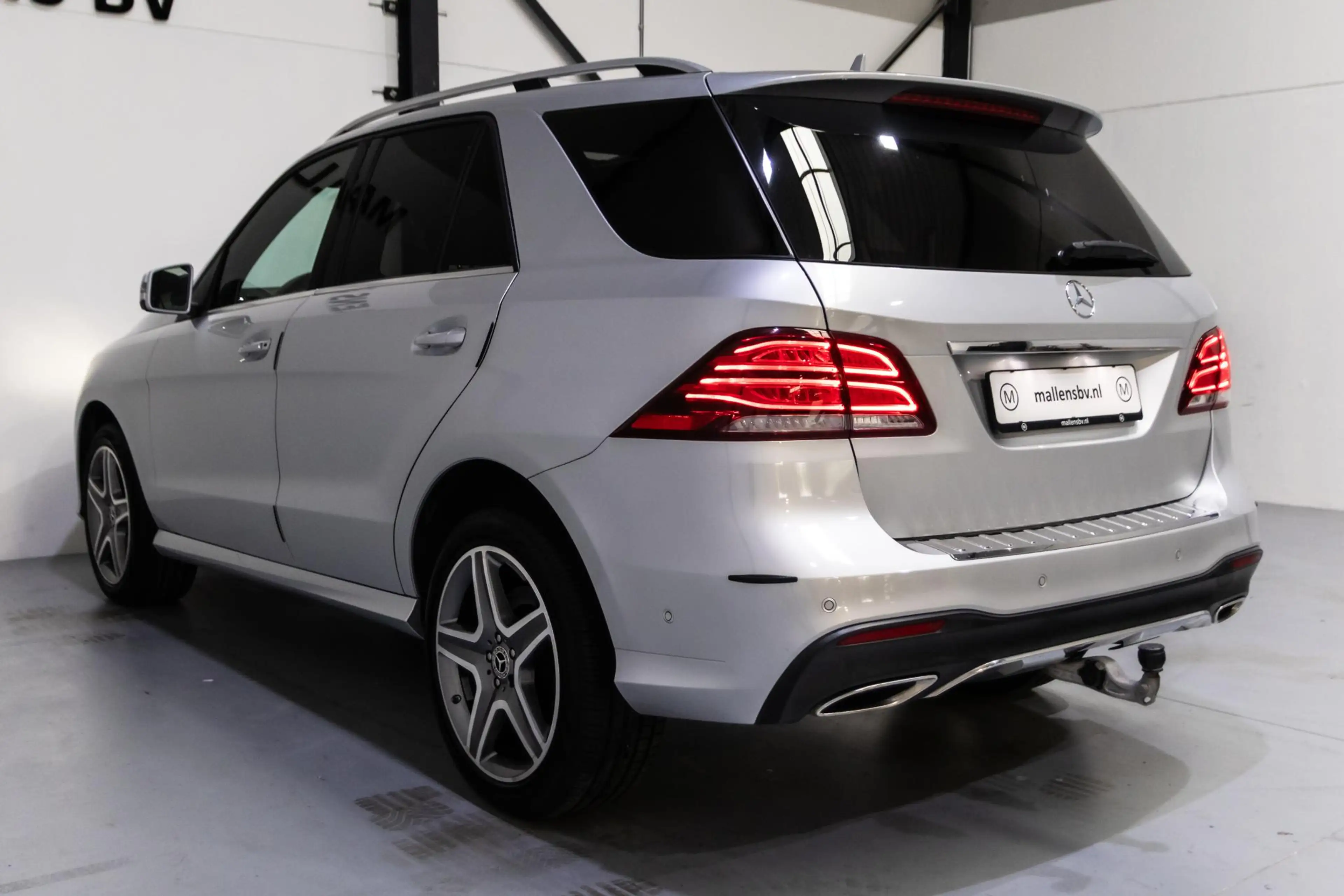 Mercedes-Benz GLE 400 4MATIC AMG Sport Edition SCHUIFDAK/MEMORY/SOFTCLOS — photo 6