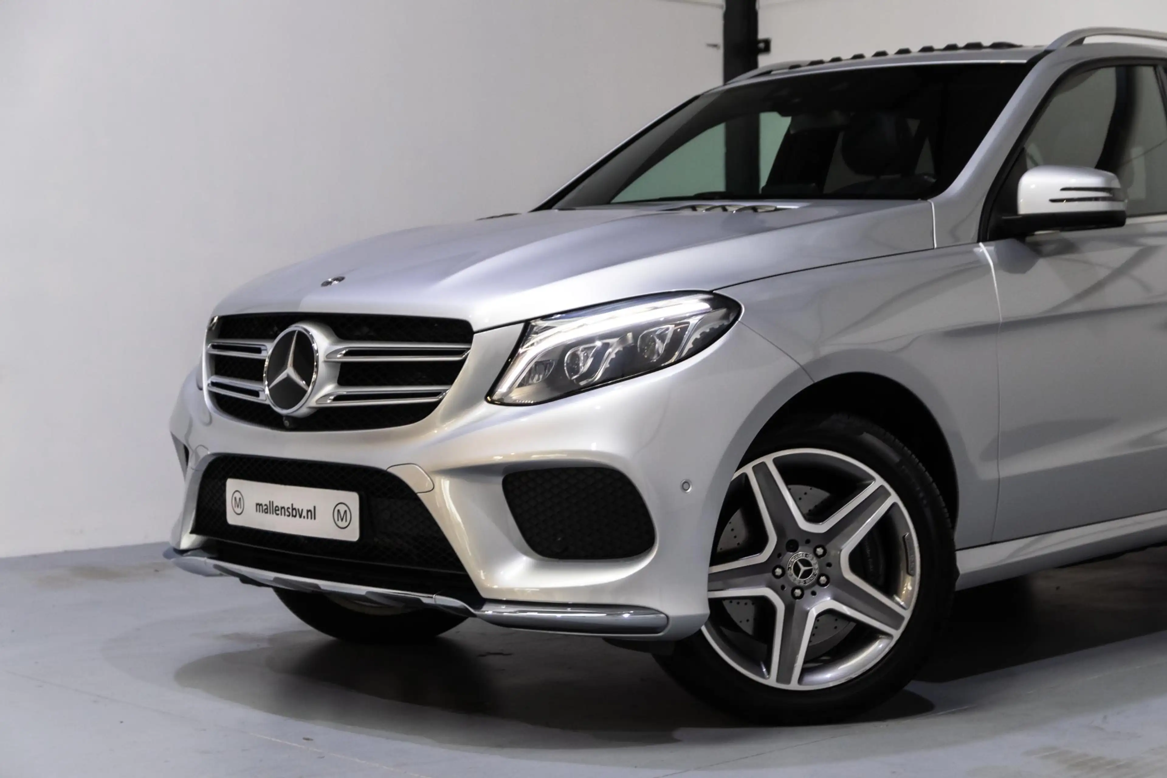 Mercedes-Benz GLE 400 4MATIC AMG Sport Edition SCHUIFDAK/MEMORY/SOFTCLOS — photo 4
