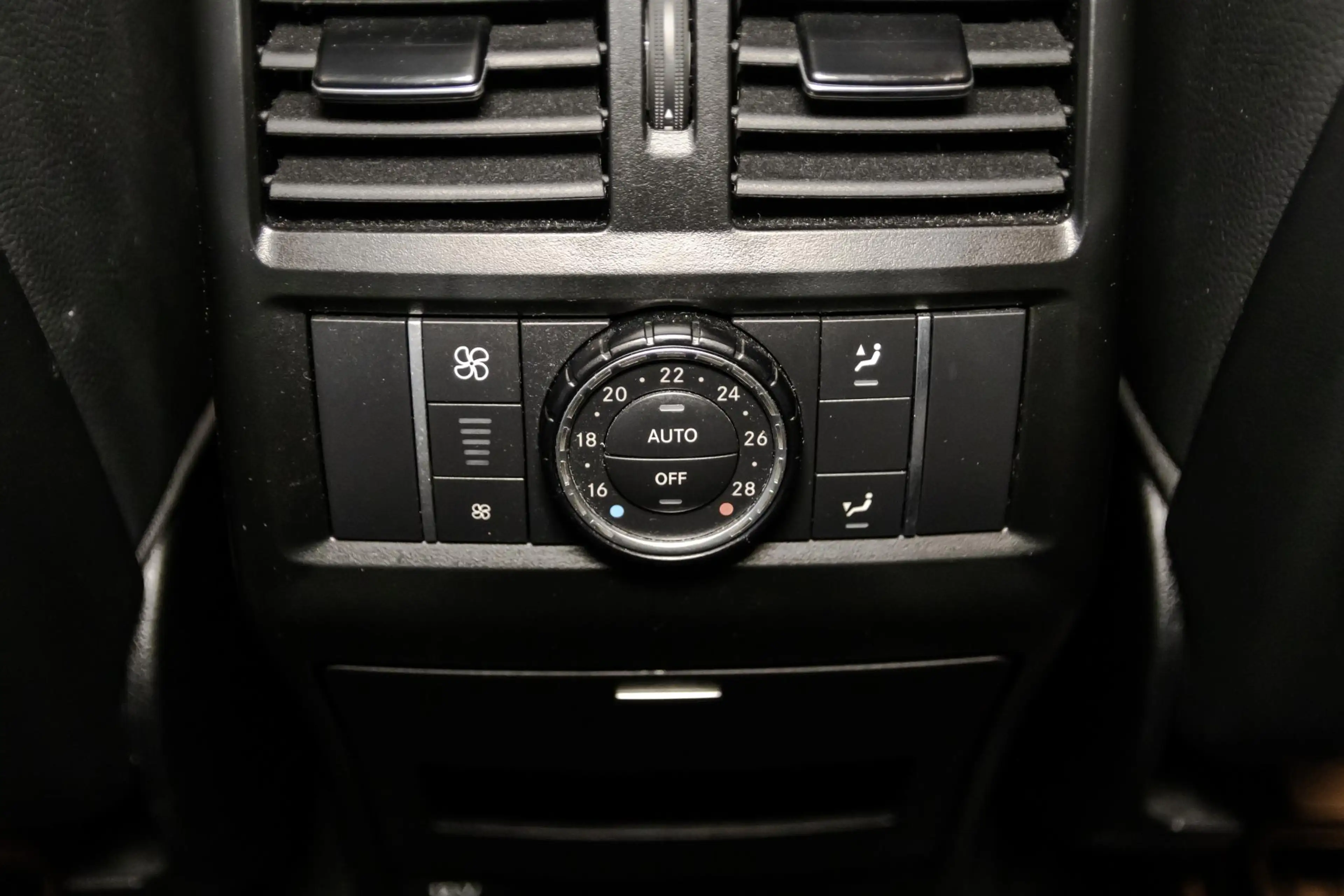 Mercedes-Benz GLE 400 4MATIC AMG Sport Edition SCHUIFDAK/MEMORY/SOFTCLOS — photo 22