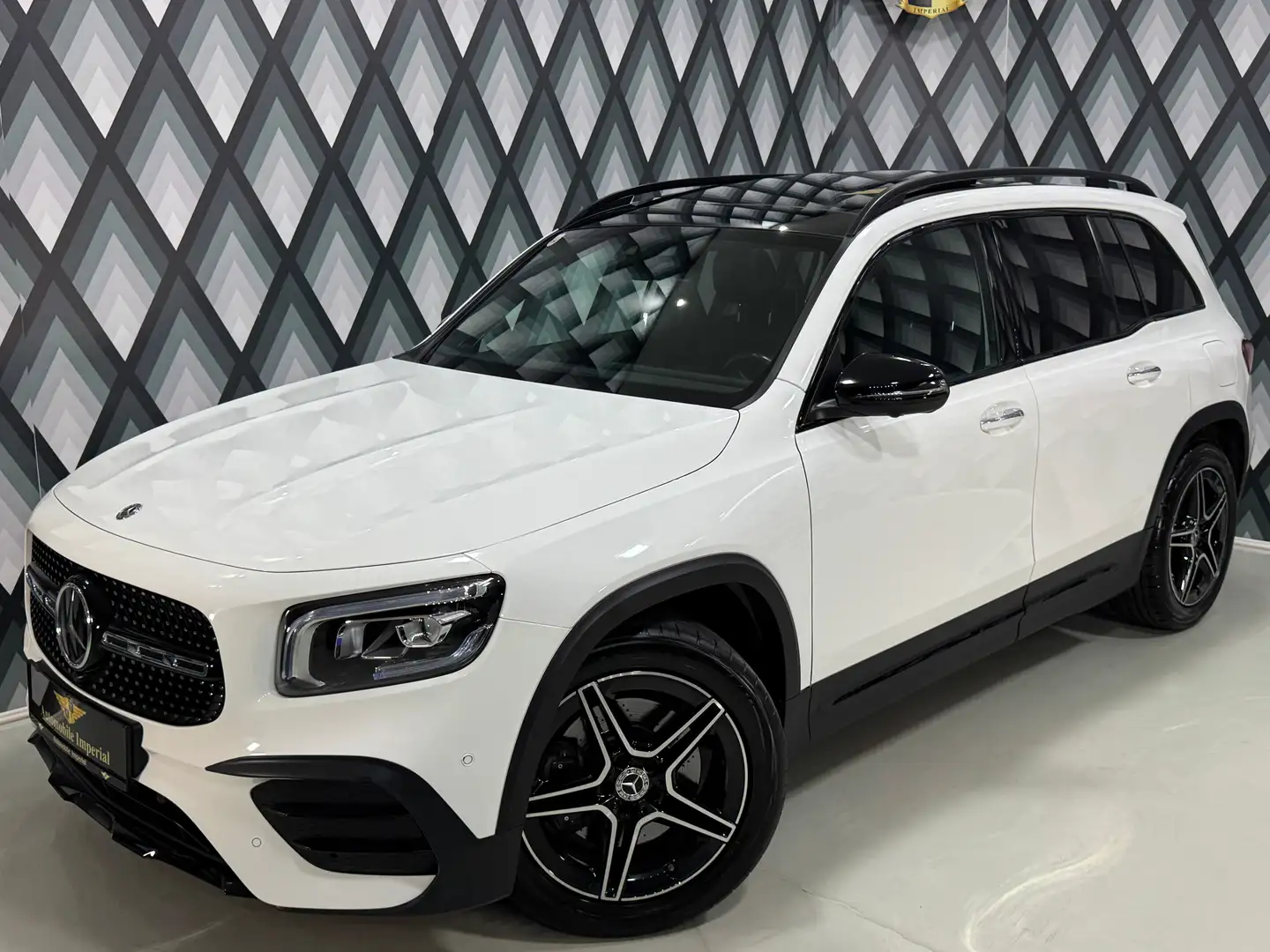 Mercedes-Benz GLB 250 4MATIC // AMG LINE // BURMESTER // PREMIUM-PAKET / Wit - 2
