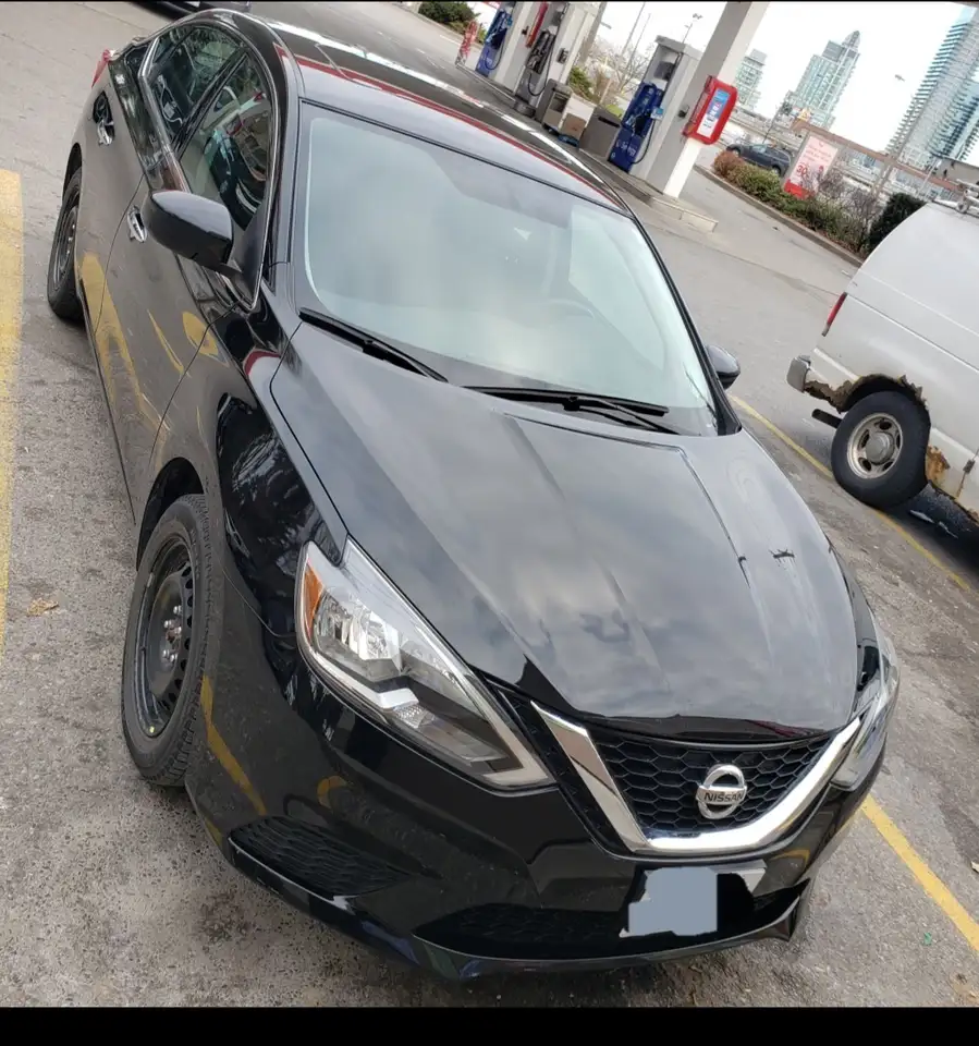 Nissan Sentra снимка Nissan Sentra