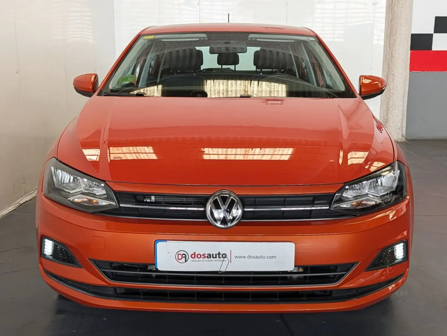 Volkswagen Polo 1.0 TSI Advance DSG 70kW Naranja - 2