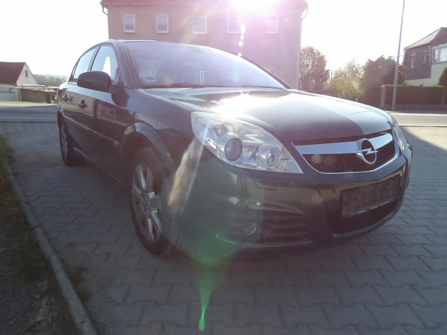 Opel Vectra Cosmo Alu. PDC Leder Sitzheiz. Klima HU AU Neu Vert - 1