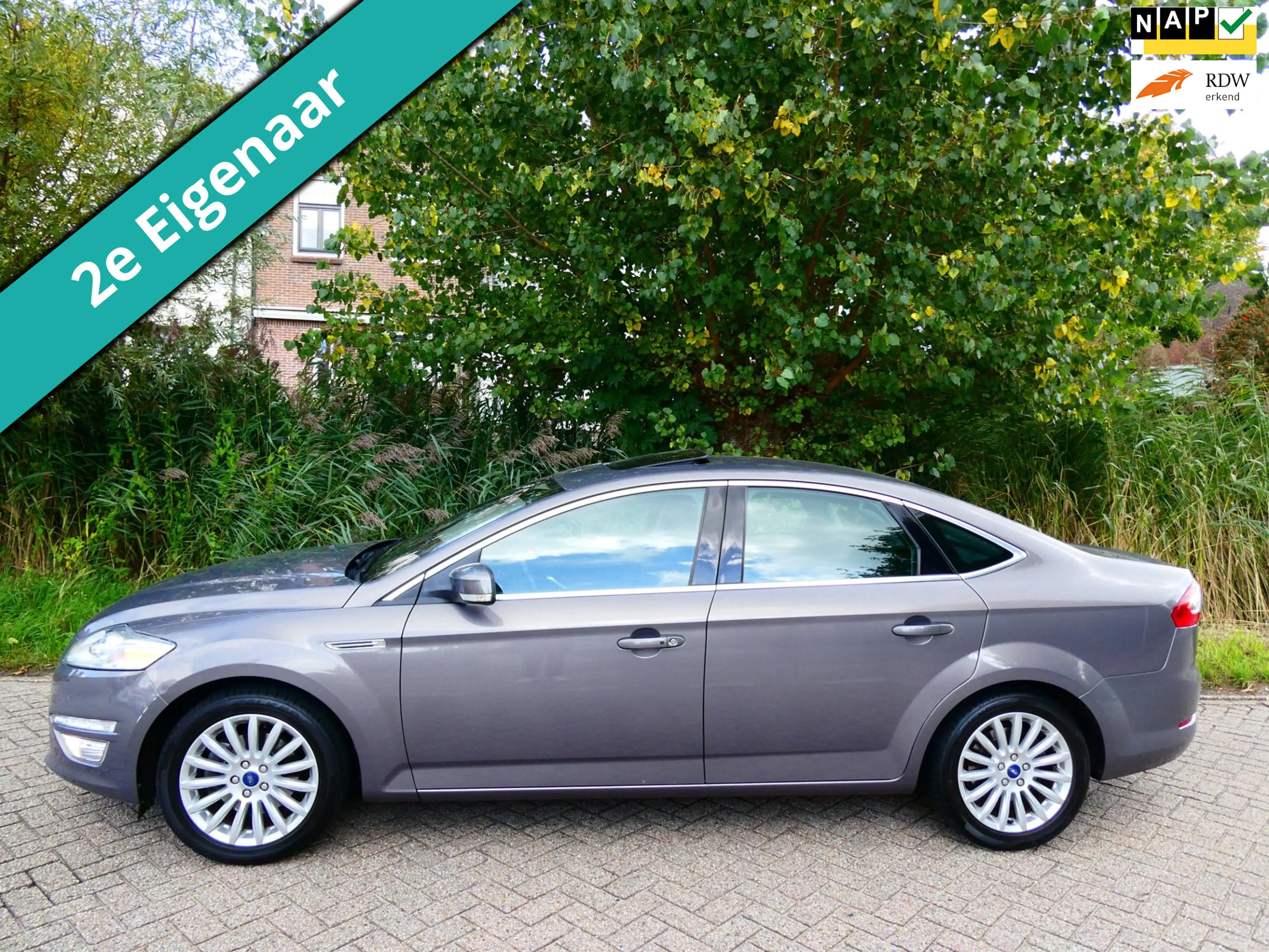 Ford Mondeo 1.6i Platinum Sedan 161pk Clima Navi Schuifdak Tre