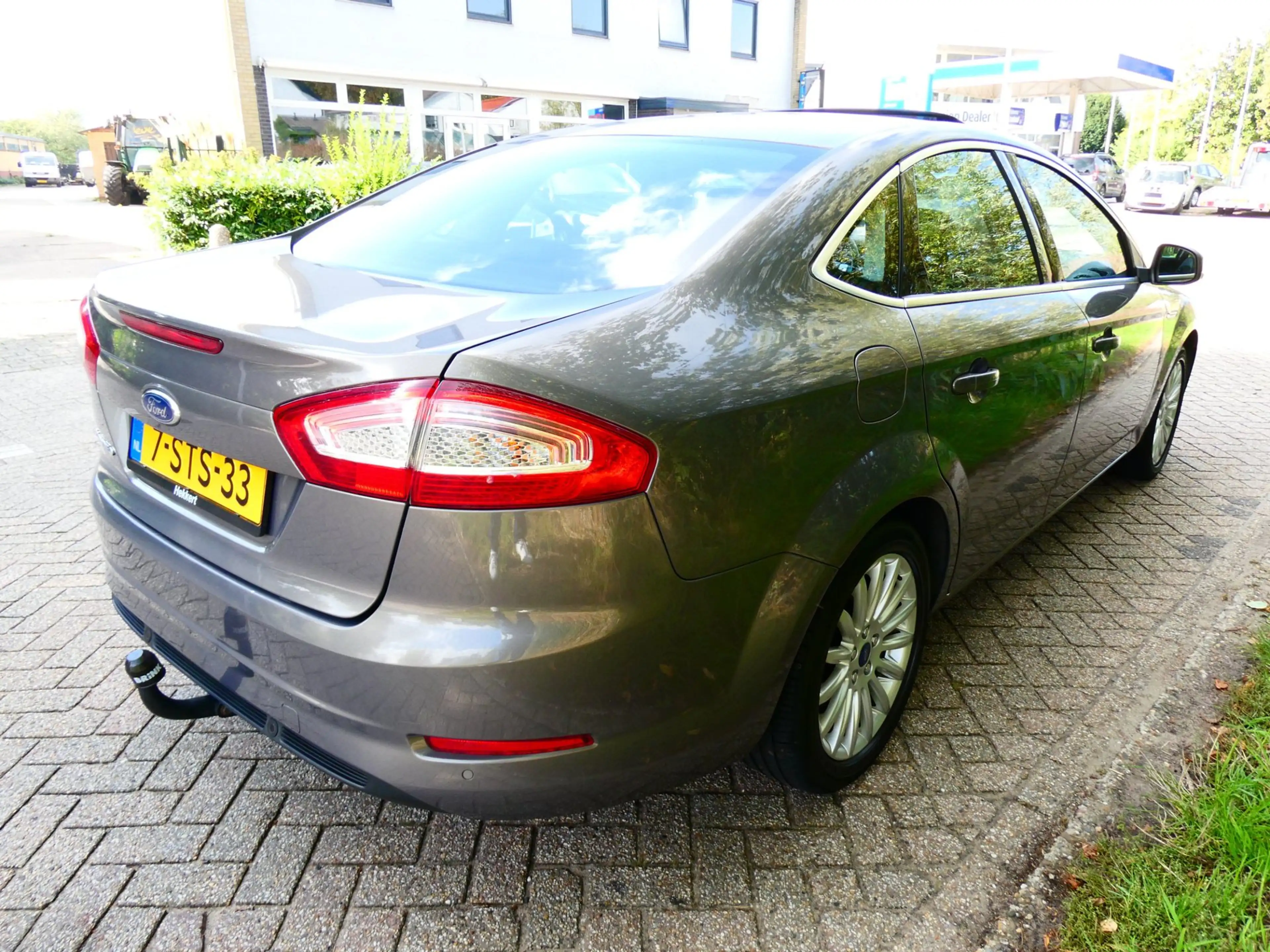 Ford Mondeo 1.6i Platinum Sedan 161pk Clima Navi Schuifdak Tre — photo 11