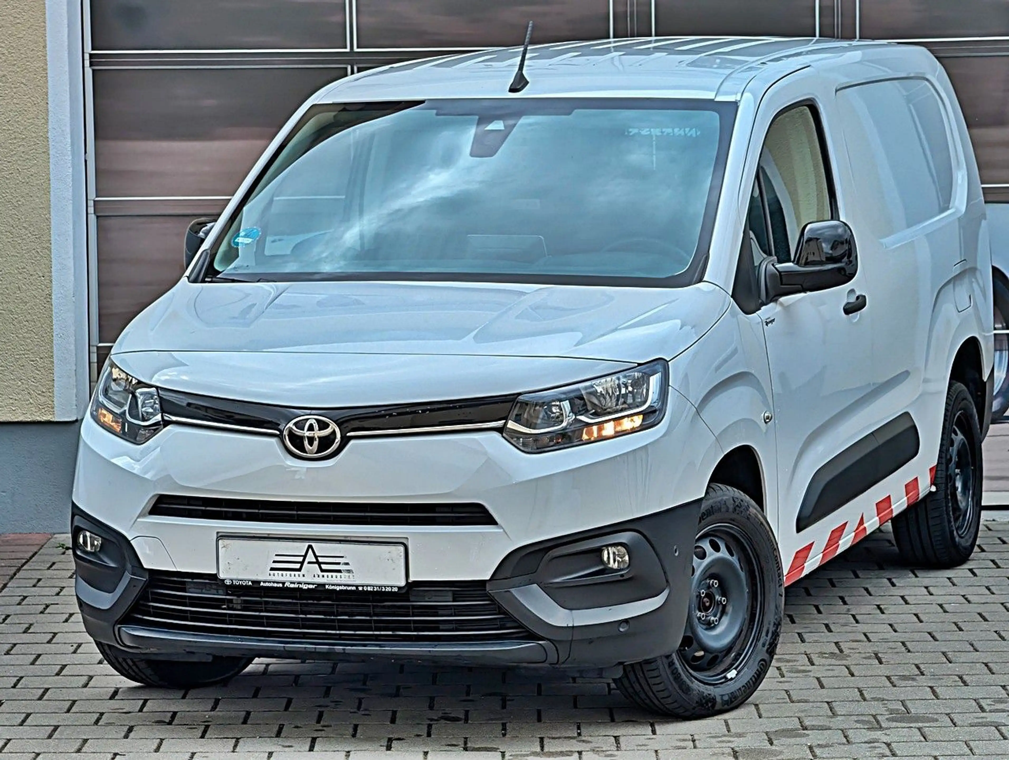 Toyota Proace L2 Meister*NAVI/PDC/Relax-GARANTIE* — photo 2