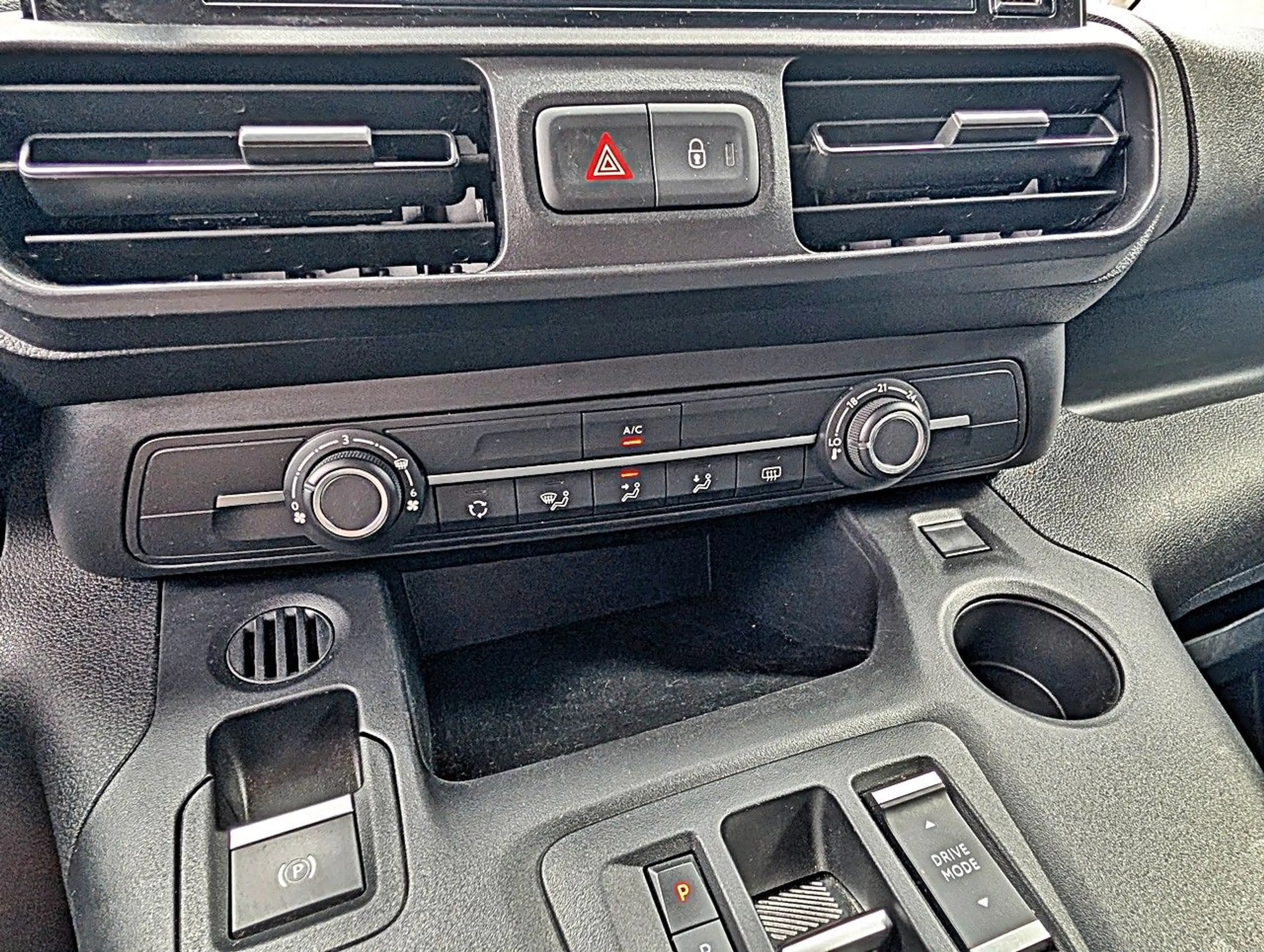 Toyota Proace L2 Meister*NAVI/PDC/Relax-GARANTIE* — photo 15